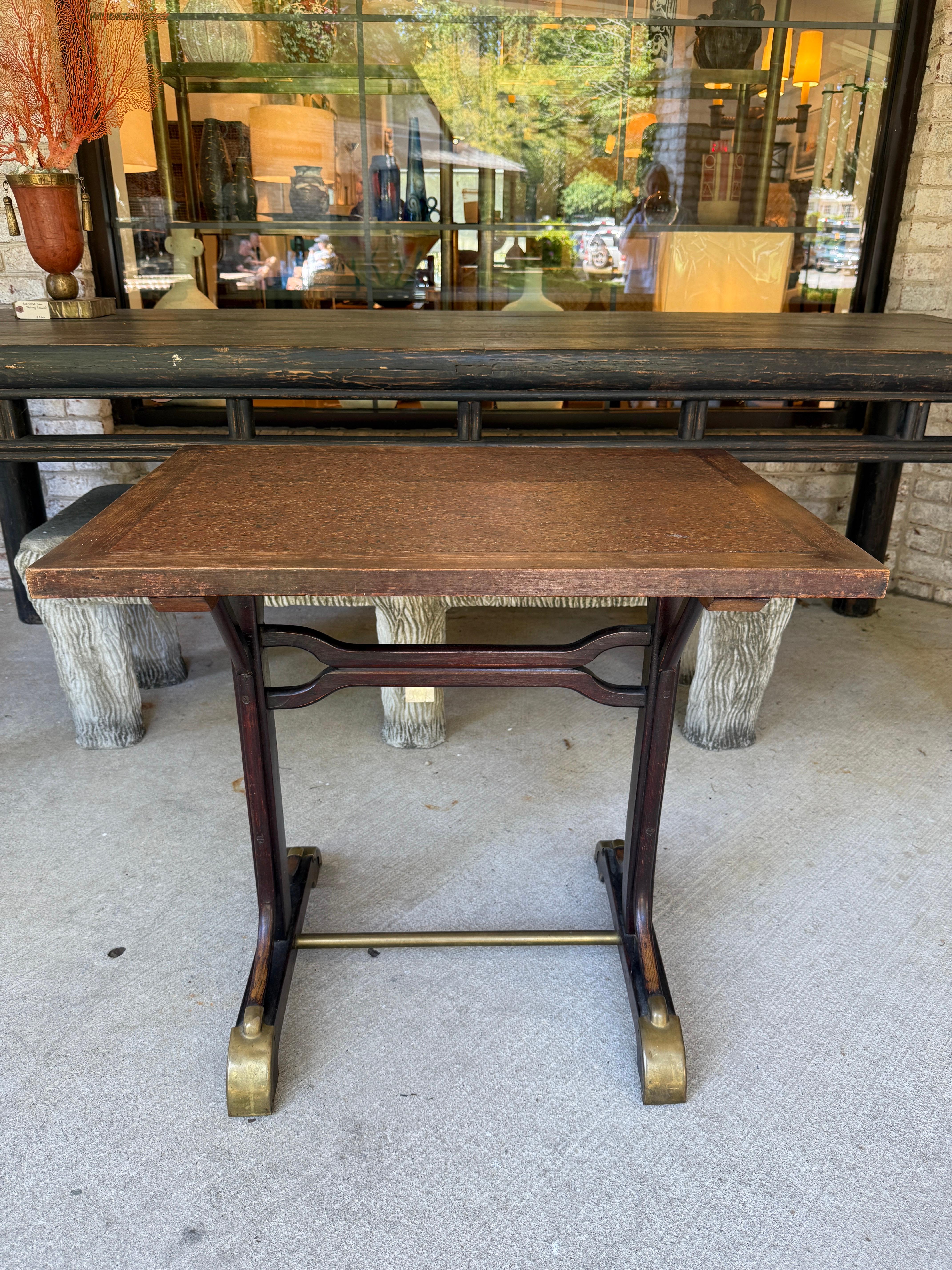Ottone Scrivania/tavolino Thonet in stile Secessione Viennese in vendita