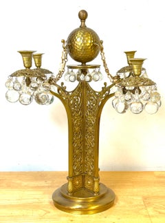 Chandelier viennois sécessionniste à quatre lumières en métal doré et cristal A.I.C., C. 1900