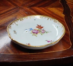 Vienna Teapot Stand, Flowers, circa 1765