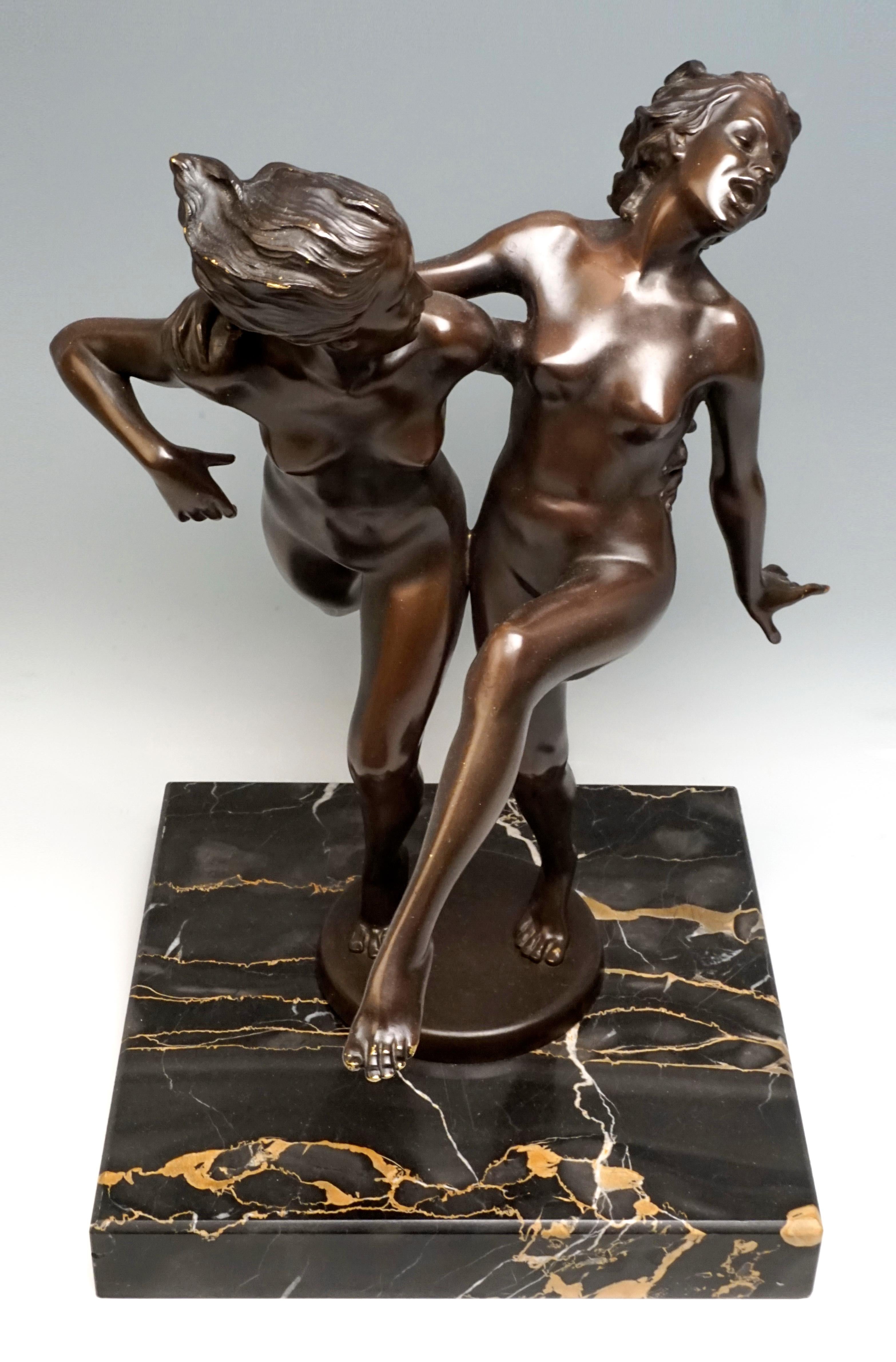 Viennese Art Deco Bronze Group, Dancing Girls by Josef Lorenzl, circa 1920 In Good Condition In Vienna, AT