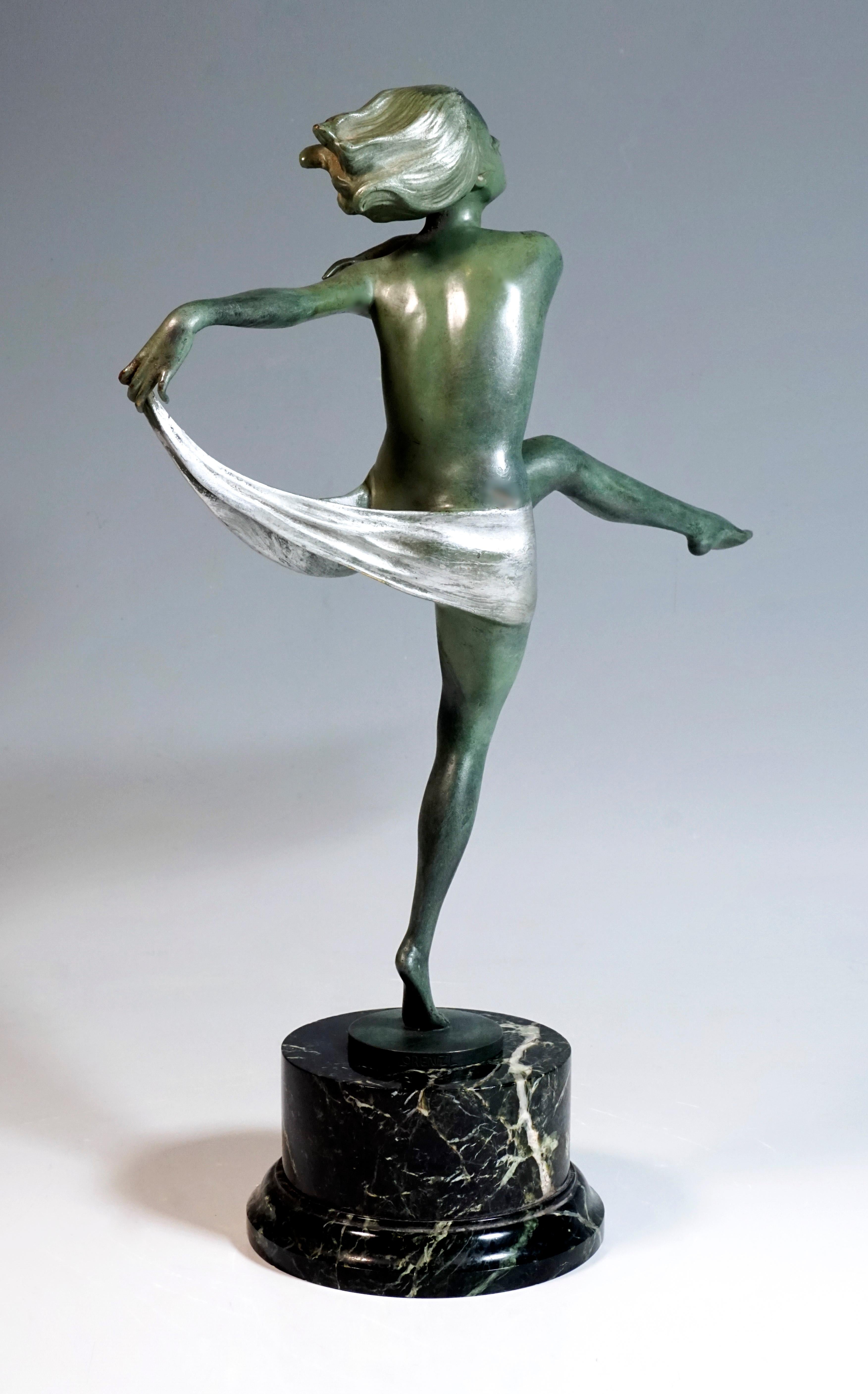 Wiener Jugendstil-Tänzer aus Bronze auf Marmorsockel von Josef Lorenzl, um 1920 (Art nouveau)