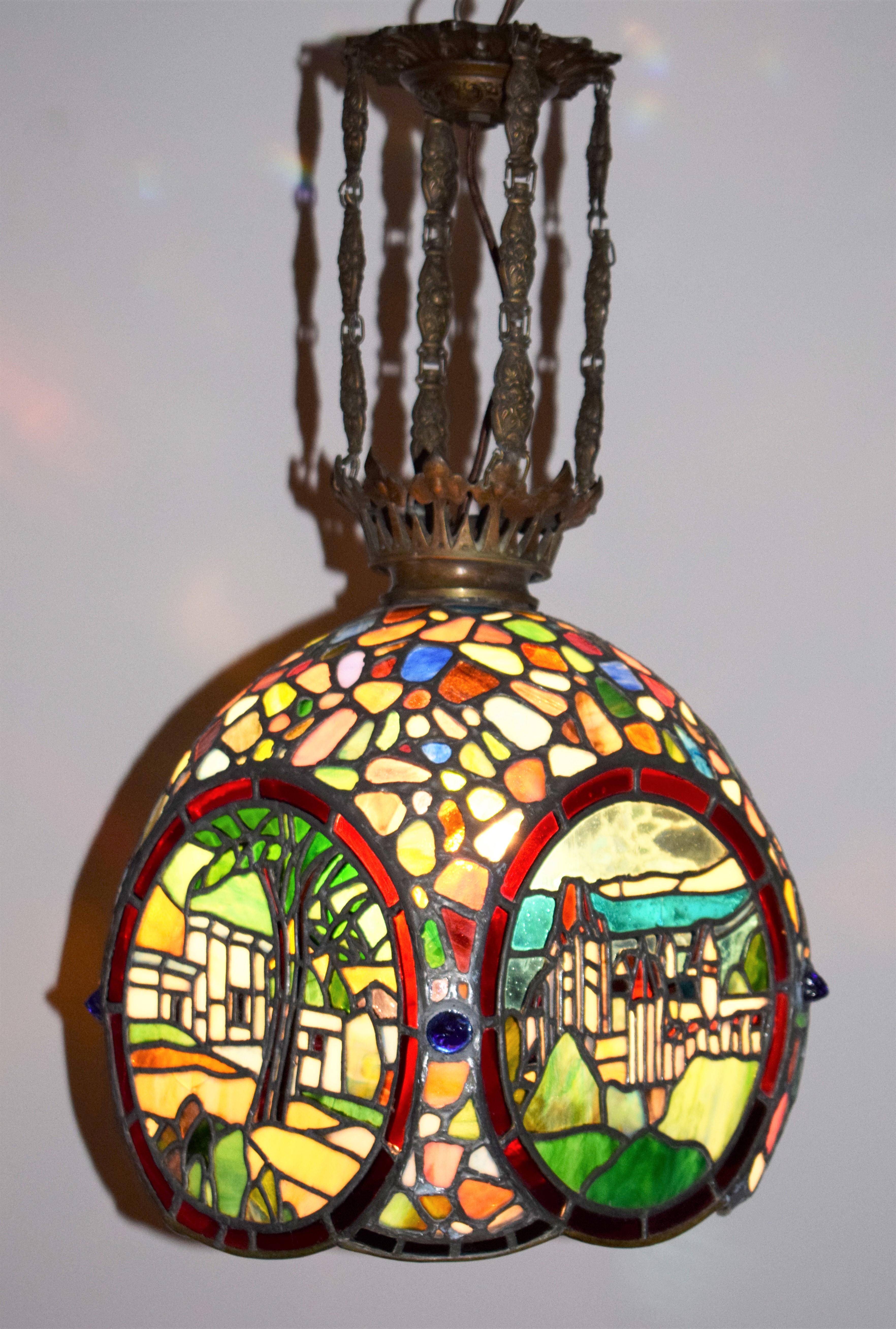Lampada da soffitto in vetro piombato in stile Art Nouveau viennese; 4 stagioni in vendita 3