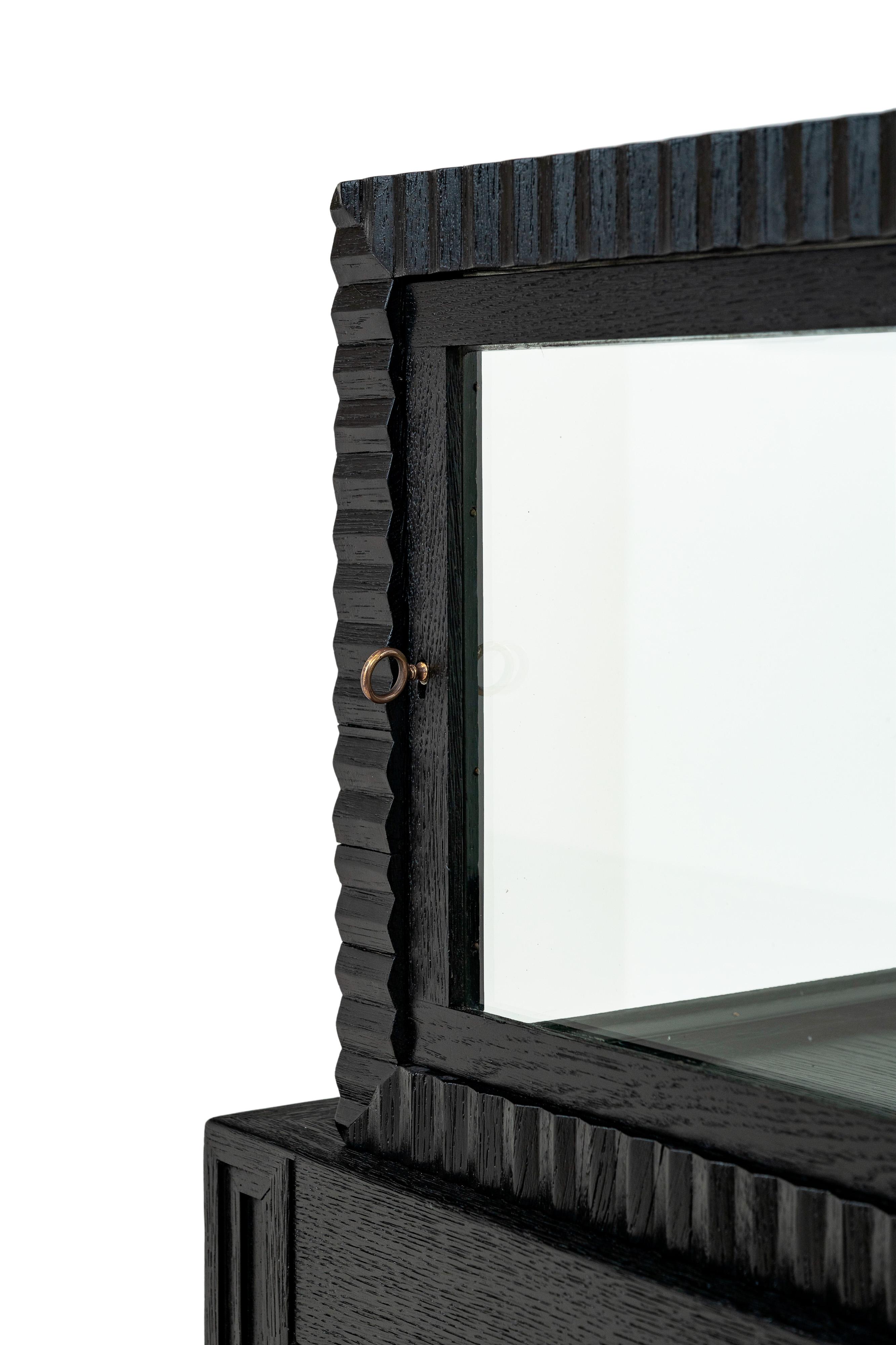 Mesa vitrina Art Nouveau vienesa Hans Bolek August Ungethüm 1913 en Bueno estado para la venta en Klosterneuburg, AT