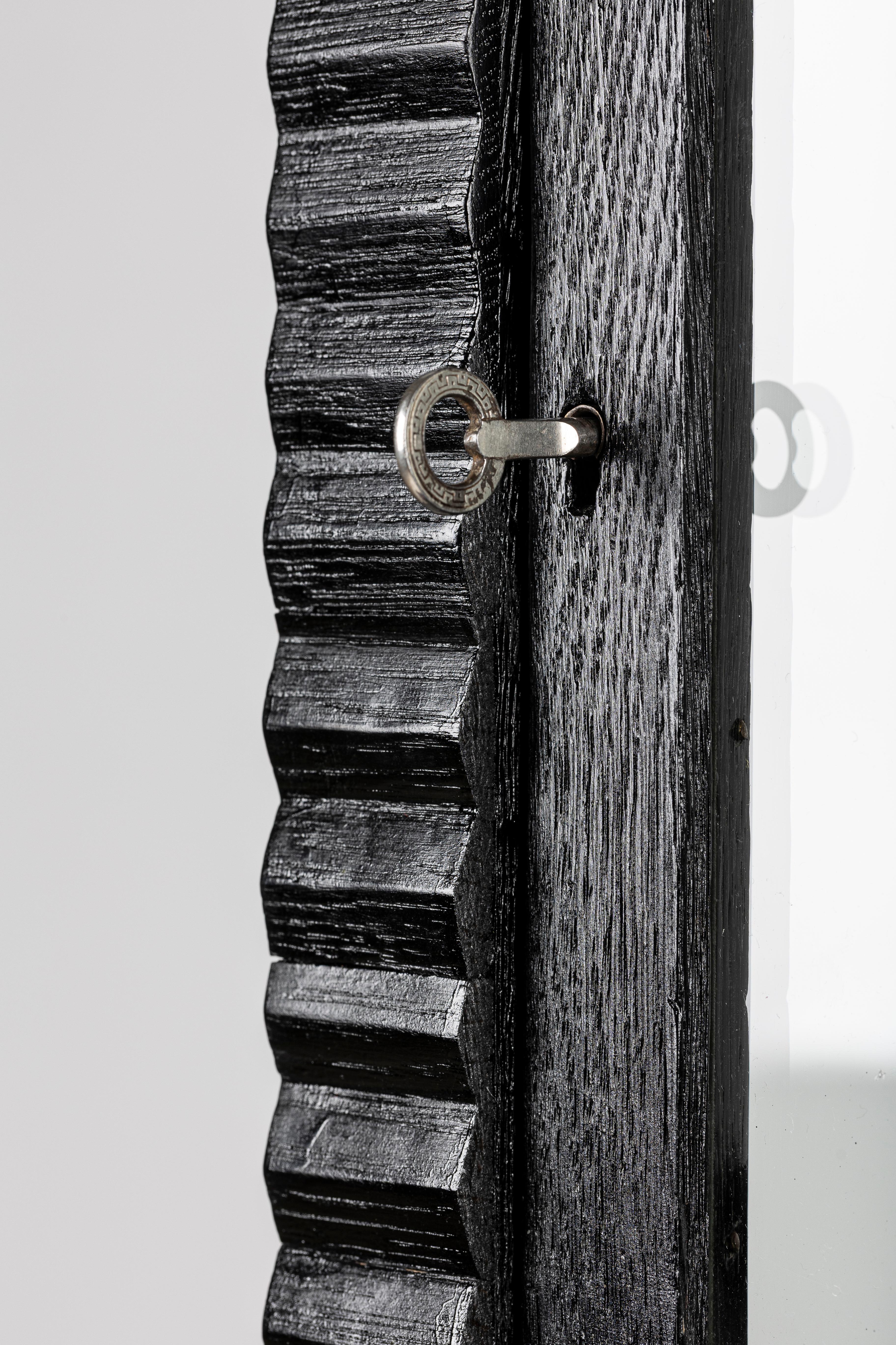 Mesa vitrina Art Nouveau vienesa Hans Bolek August Ungethüm 1913 Pícea en venta