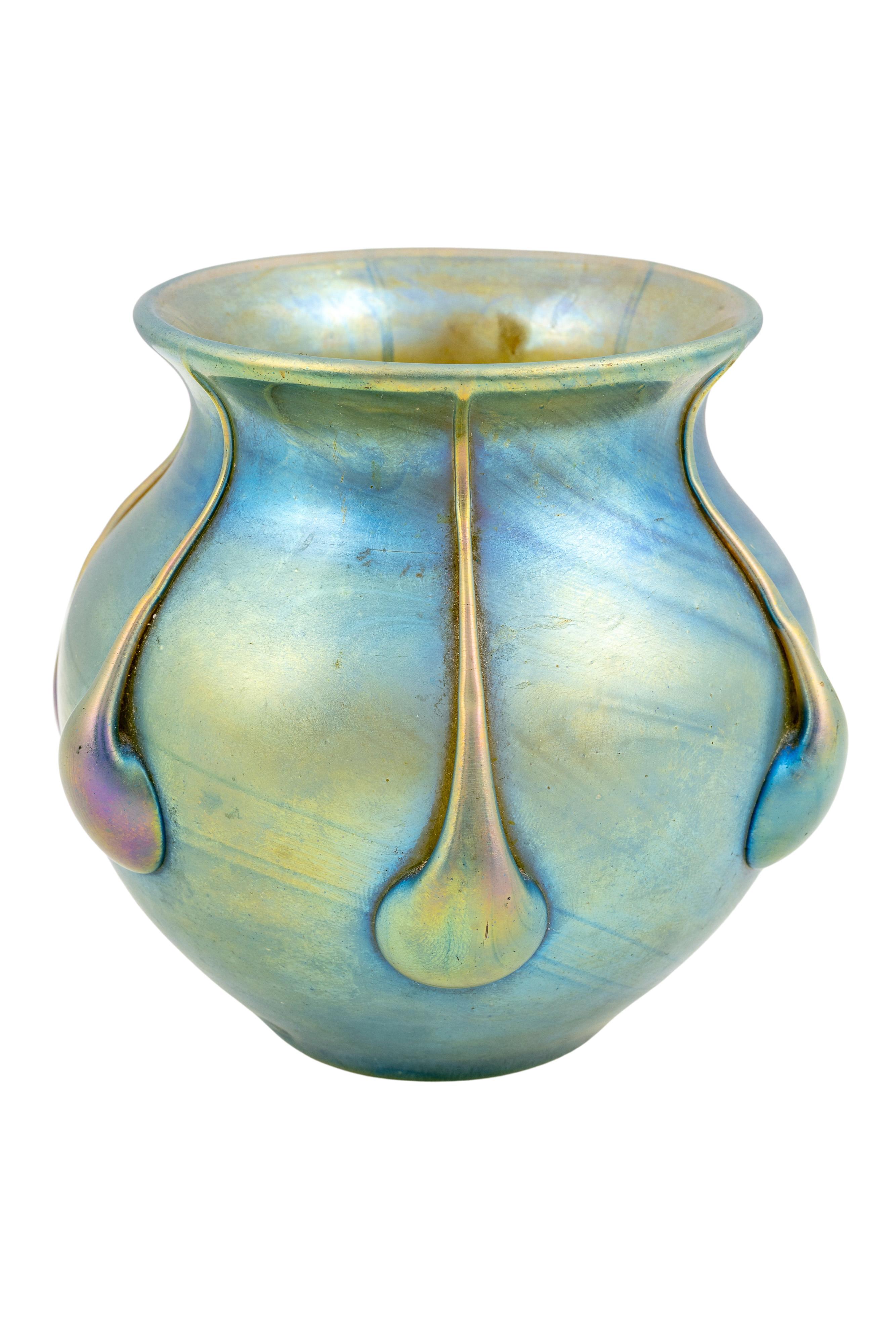 Inizio XX secolo Vaso Art Nouveau viennese Johann Loetz Witwe Dekor Capri 1902 ca. in vendita