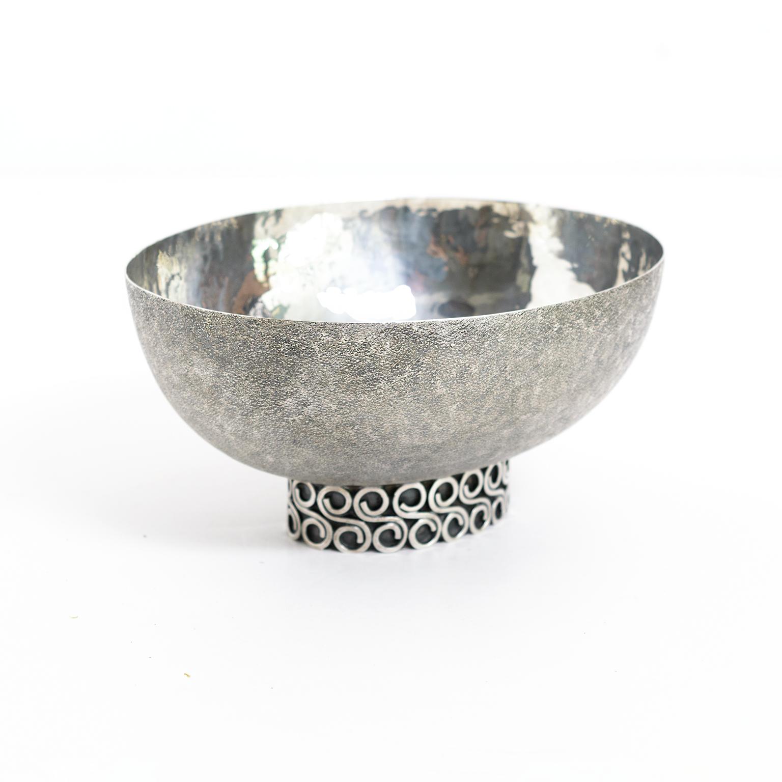 Viennese mid-century period silver bowl. The bowl is of oval form, with an oxidised surface externally, and a planished interior. The bowl is stamped 