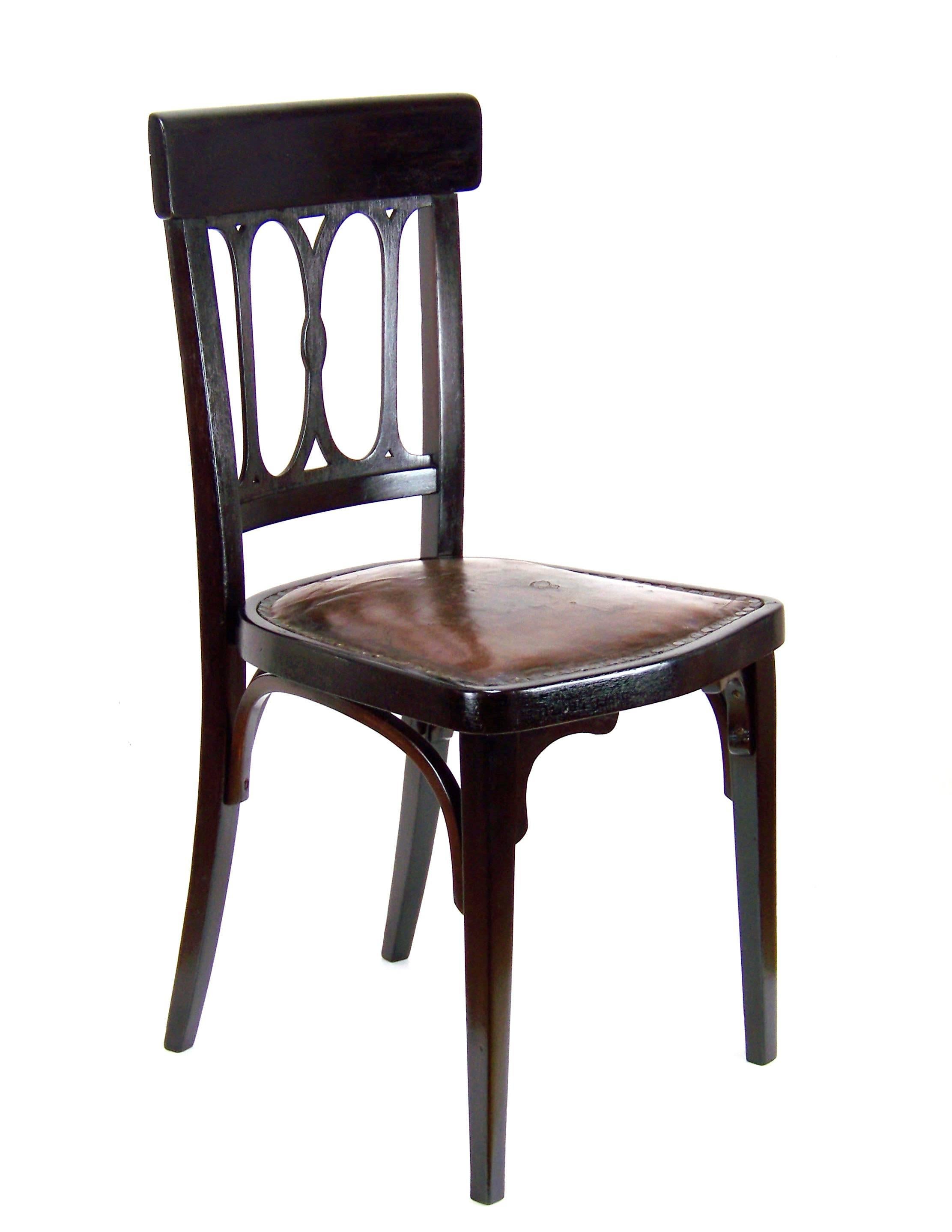 Viennese Bentwood Chair J&J Kohn Nr.359, circa 1906 In Good Condition In Praha, CZ