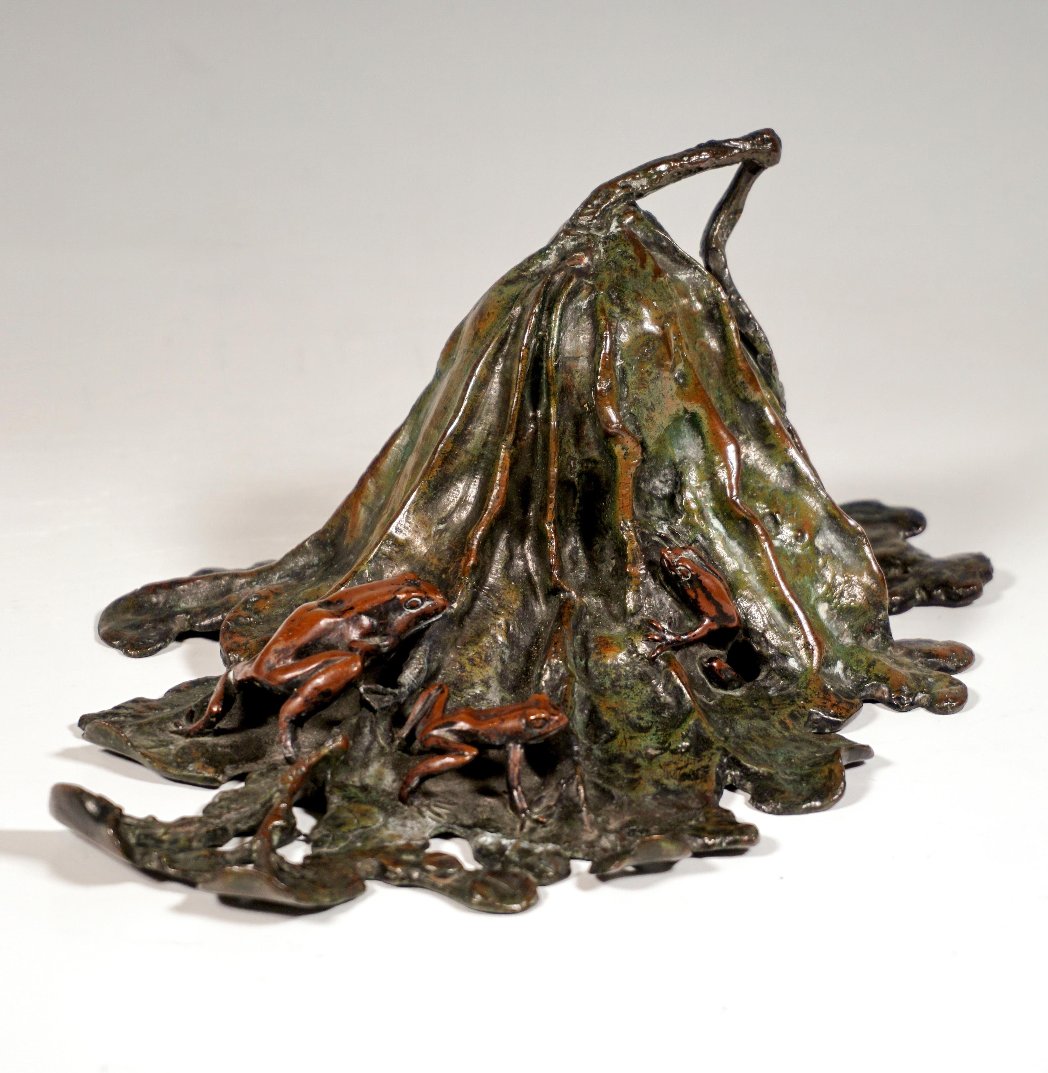 Three frogs climbing on a twisted, arched cabbage leaf. Bergmann signum on the bottom. 
Excellent and detailed quality of the composition, very lifelike representation, as is typical for Viennese bronze art.

Manufactured ca. 1910 by Vienna