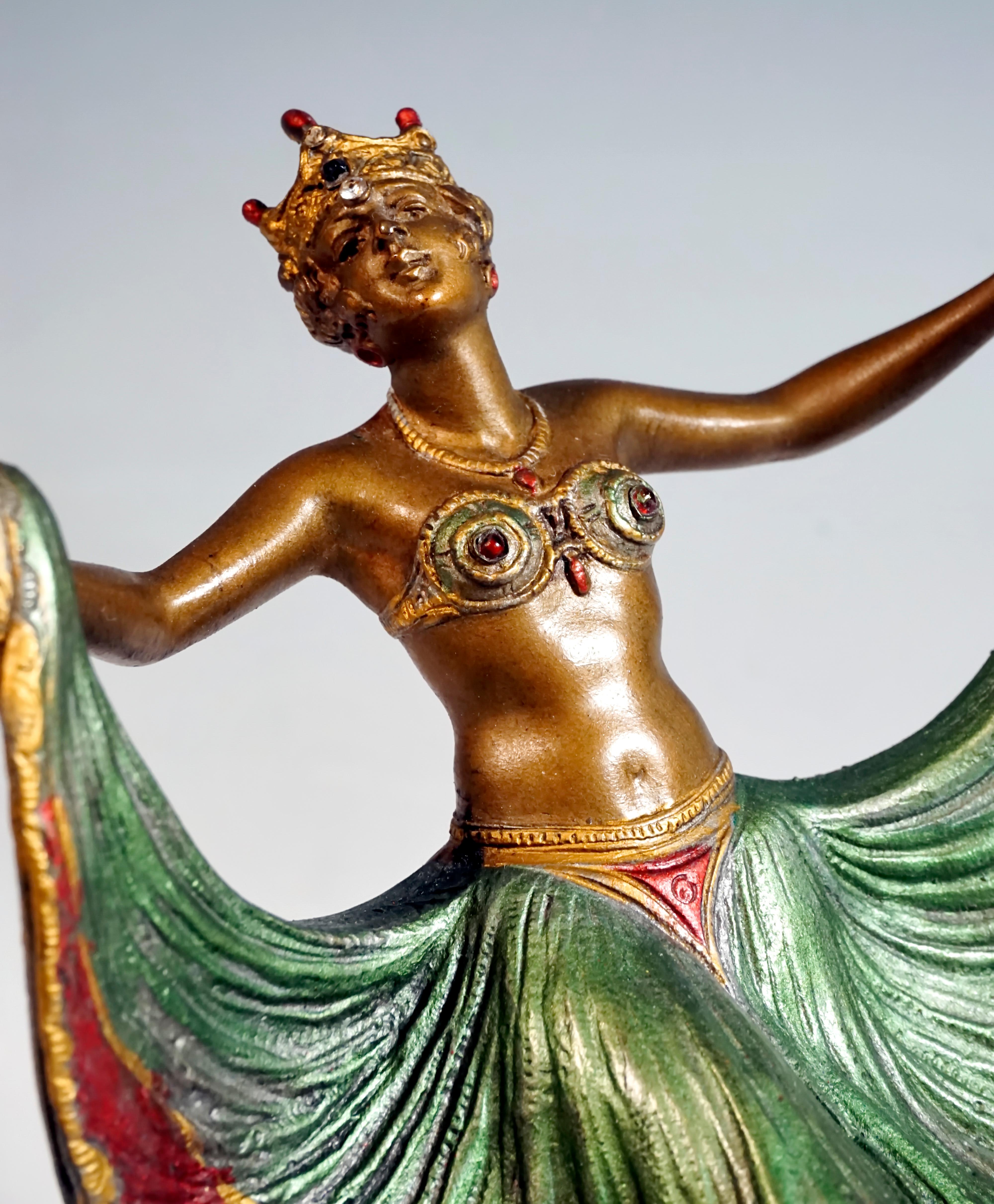 Cold-Painted Viennese Bronze, Oriental Dancer on Onyx Base by Bergmann, around 1900