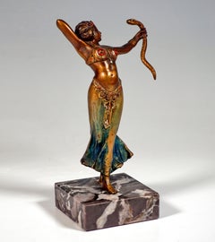 Bronze viennois, Danseuse orientale avec serpent, par Bergmann, vers 1910