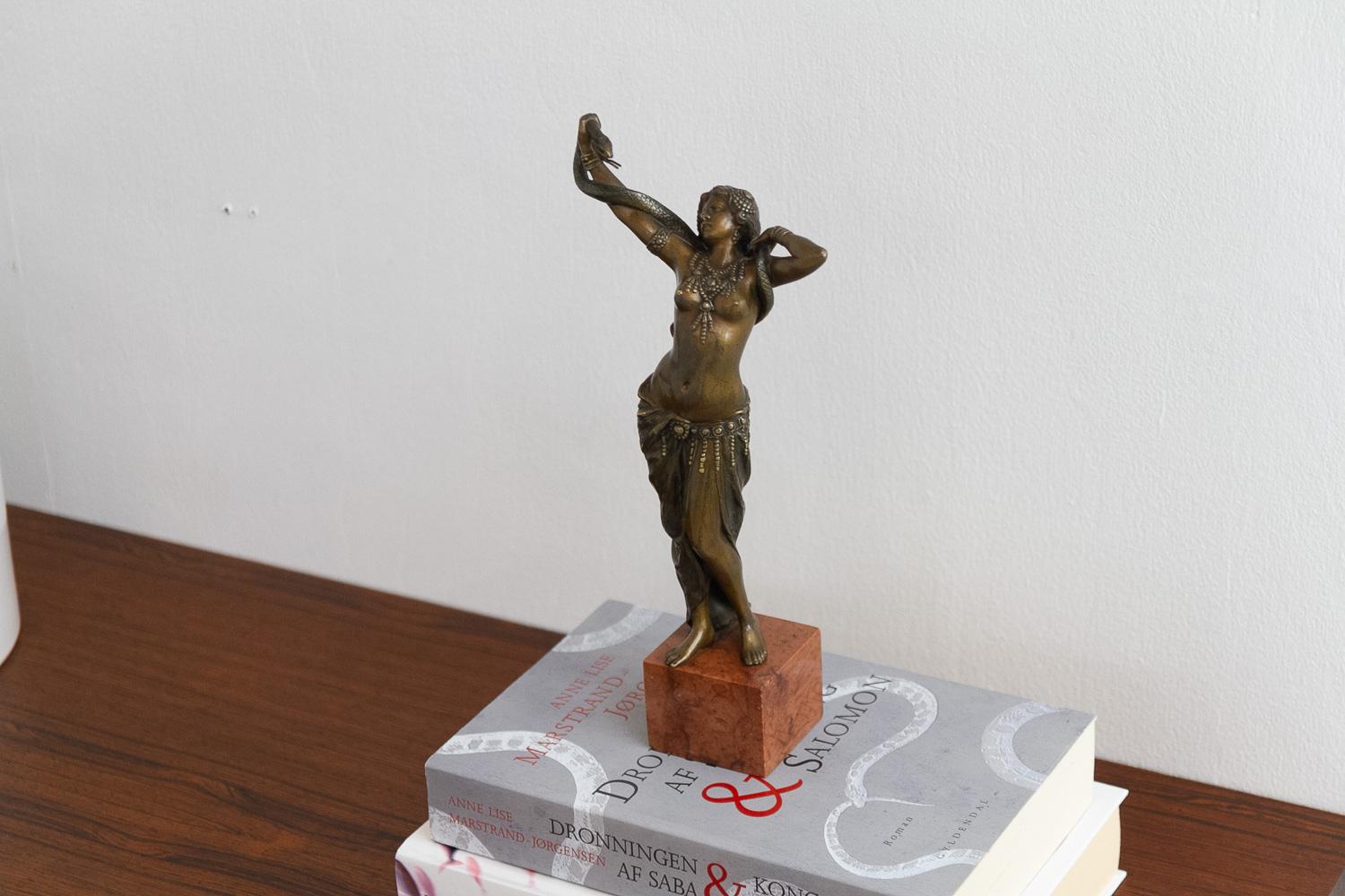 Viennese Bronze Snake Dancer by Franz Xavier Bergmann, 1900s. 12