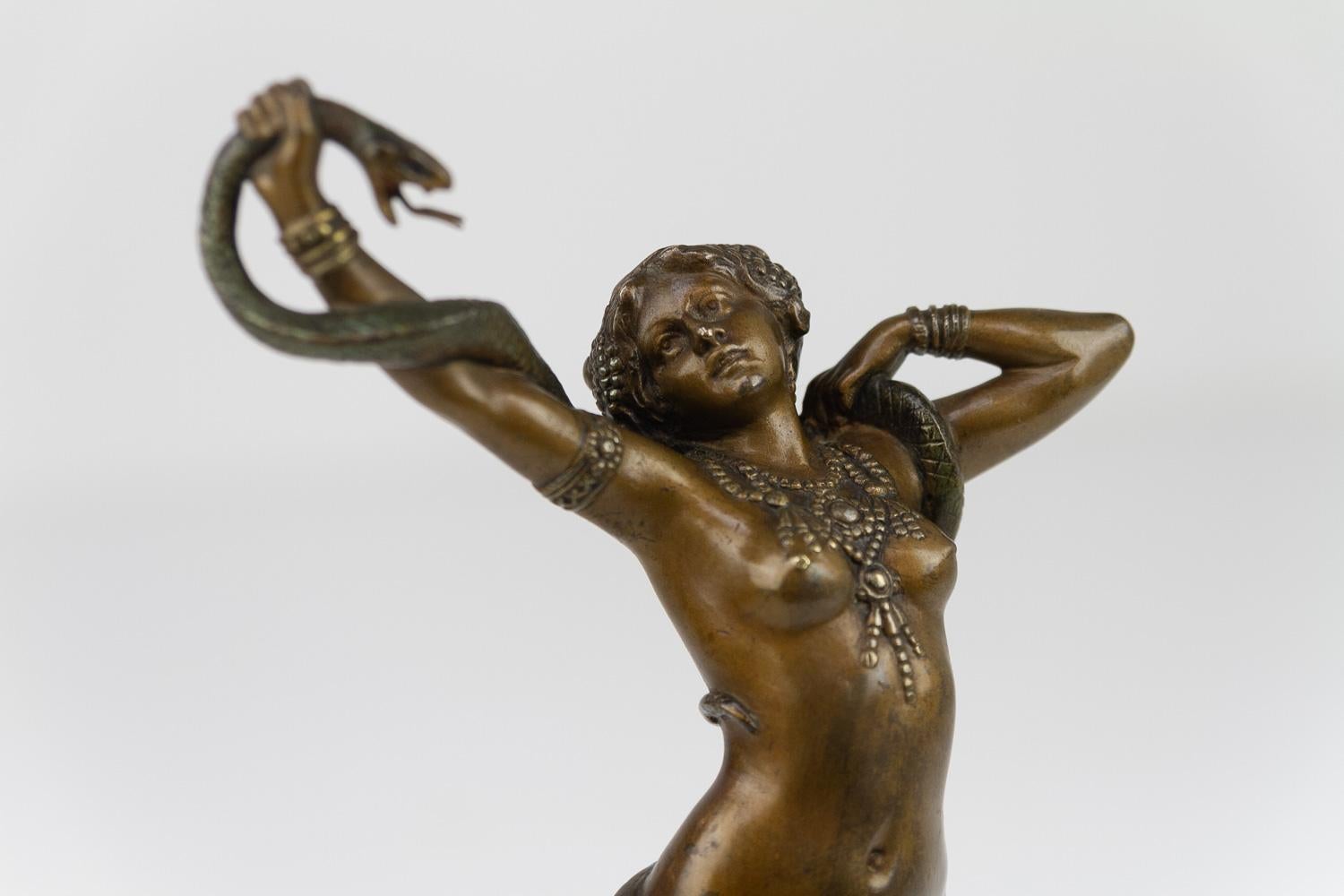 Viennese Bronze Snake Dancer by Franz Xavier Bergmann, 1900s. In Good Condition In Asaa, DK