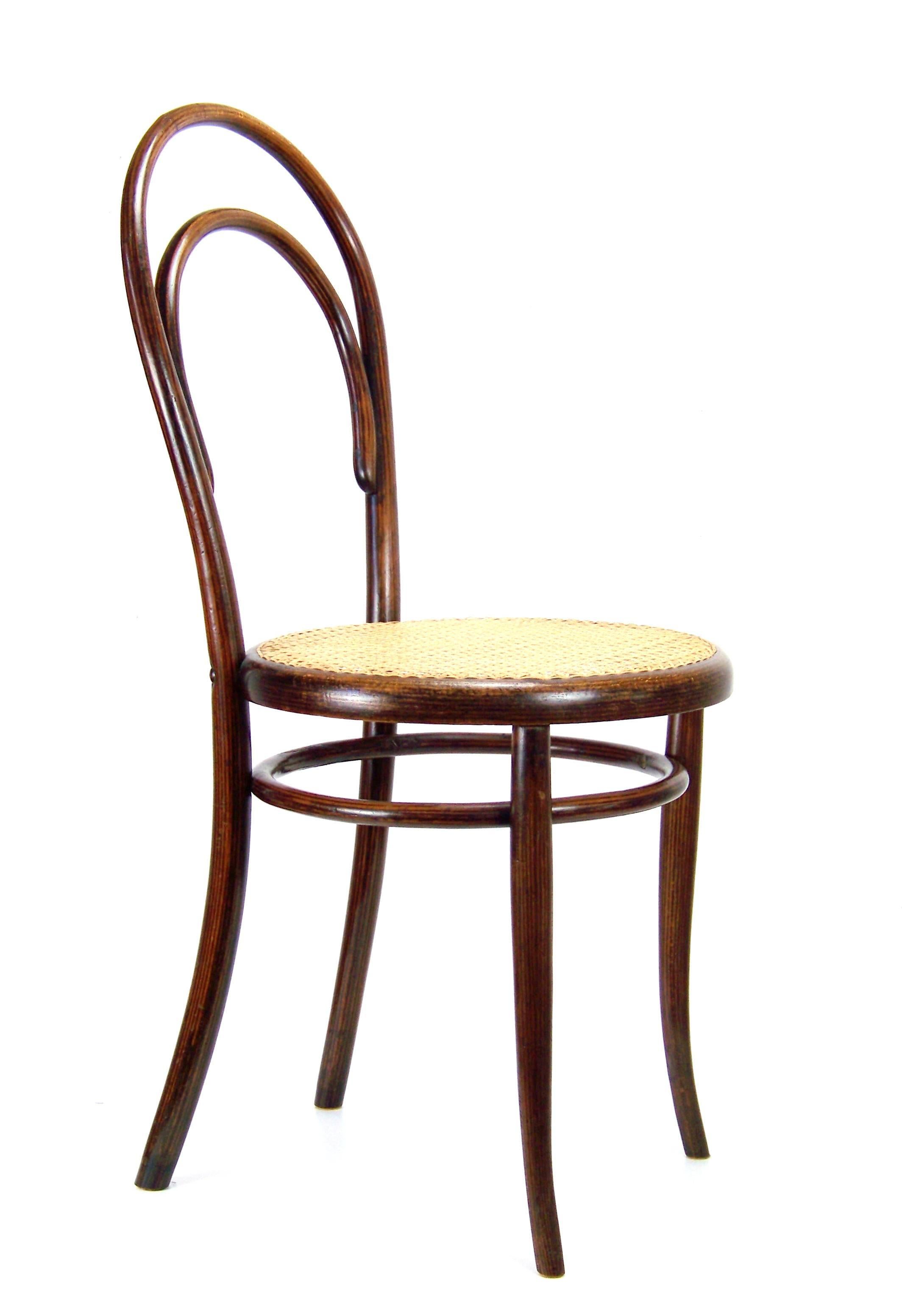 Ein seltenes frühes Modell des berühmten Stuhls 