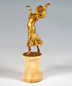 Bronze doré viennois, danseuse orientale sur socle en onyx par Bergmann, vers 1915