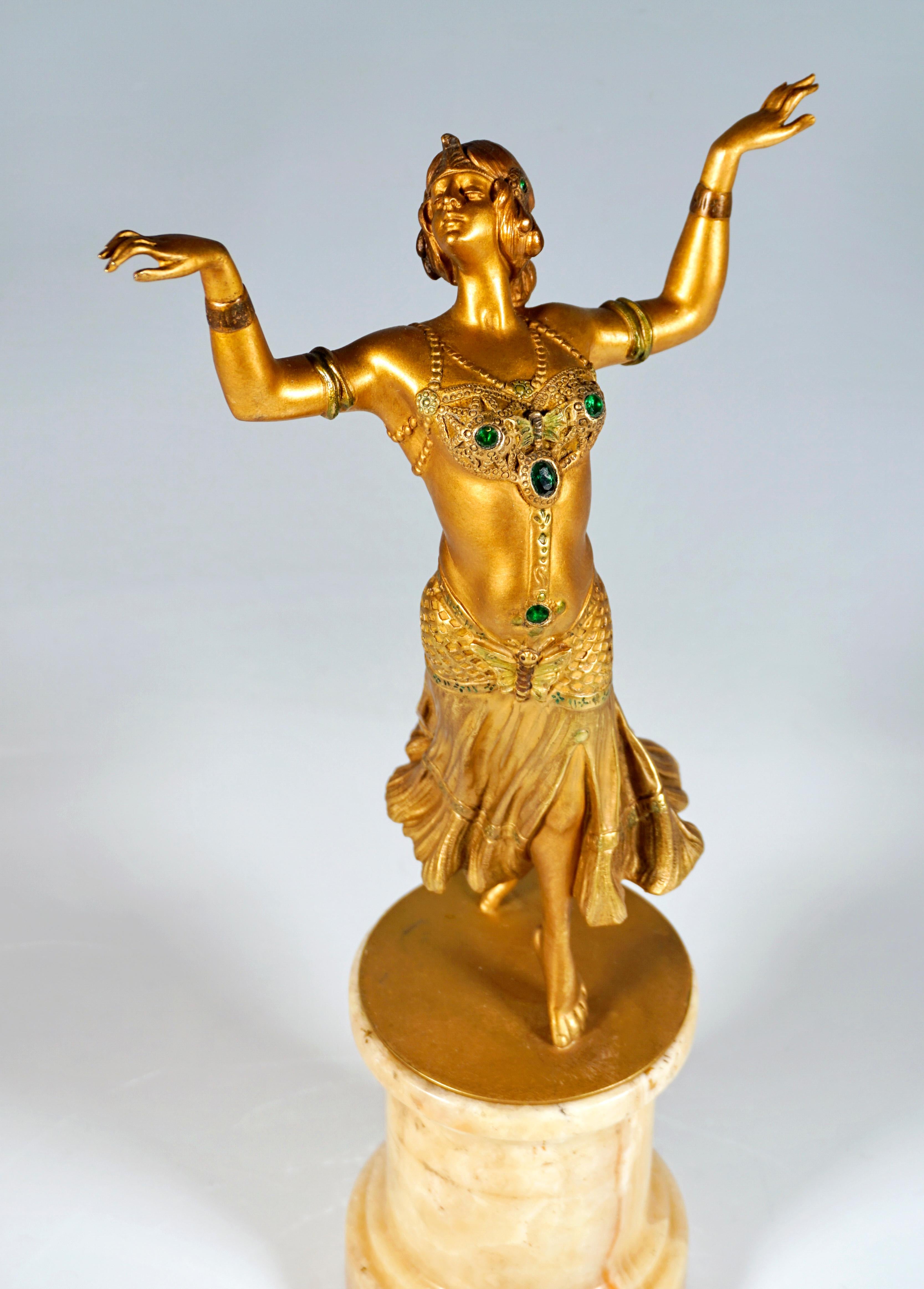 Viennese Gilded Bronze, Oriental Dancer On Onyx Base by Bergmann, around 1915 In Good Condition In Vienna, AT
