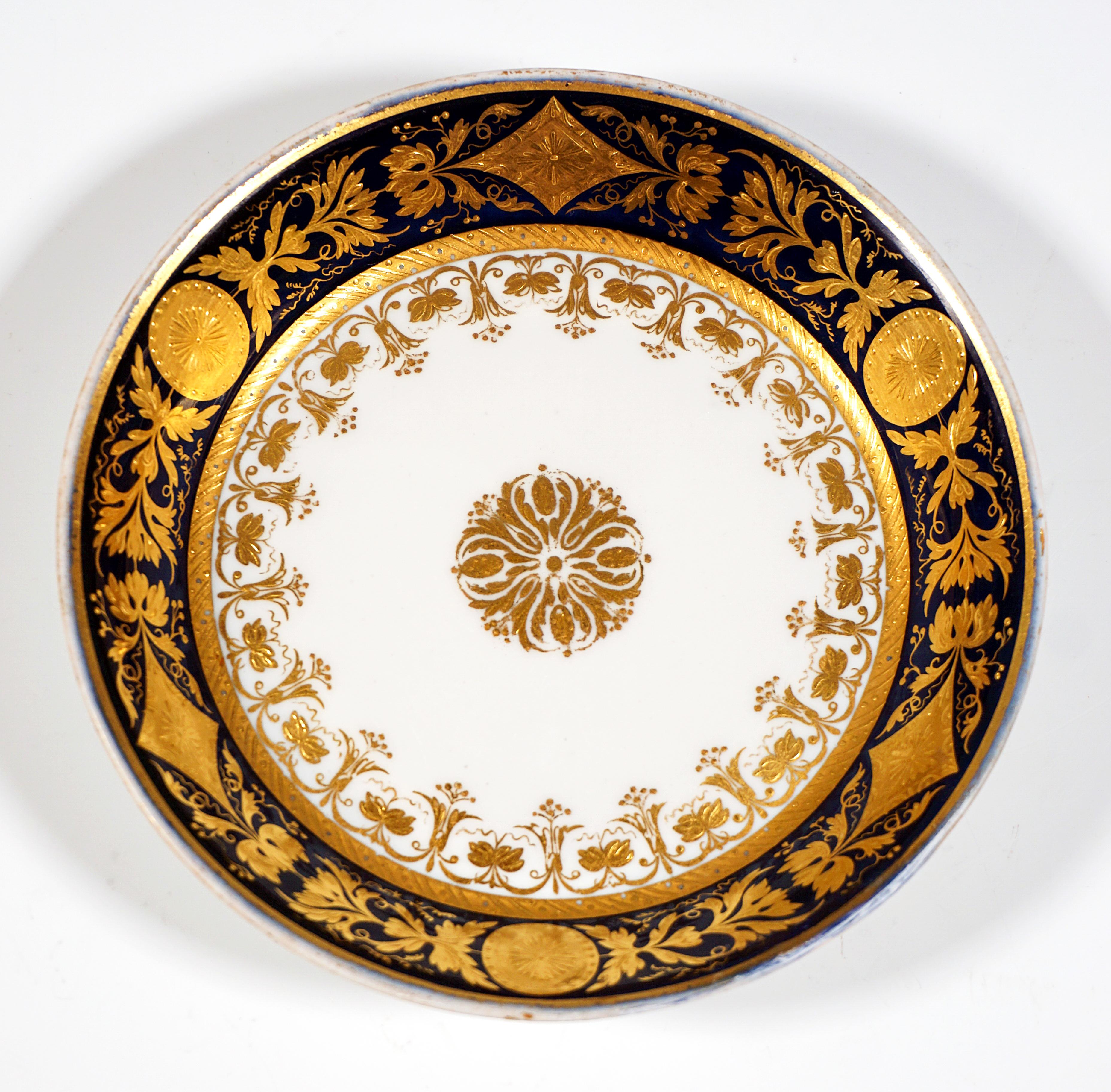 Taza de colección de porcelana imperial vienesa, cobalto y oro, Sorgenthal, 1799 finales del siglo XVIII
