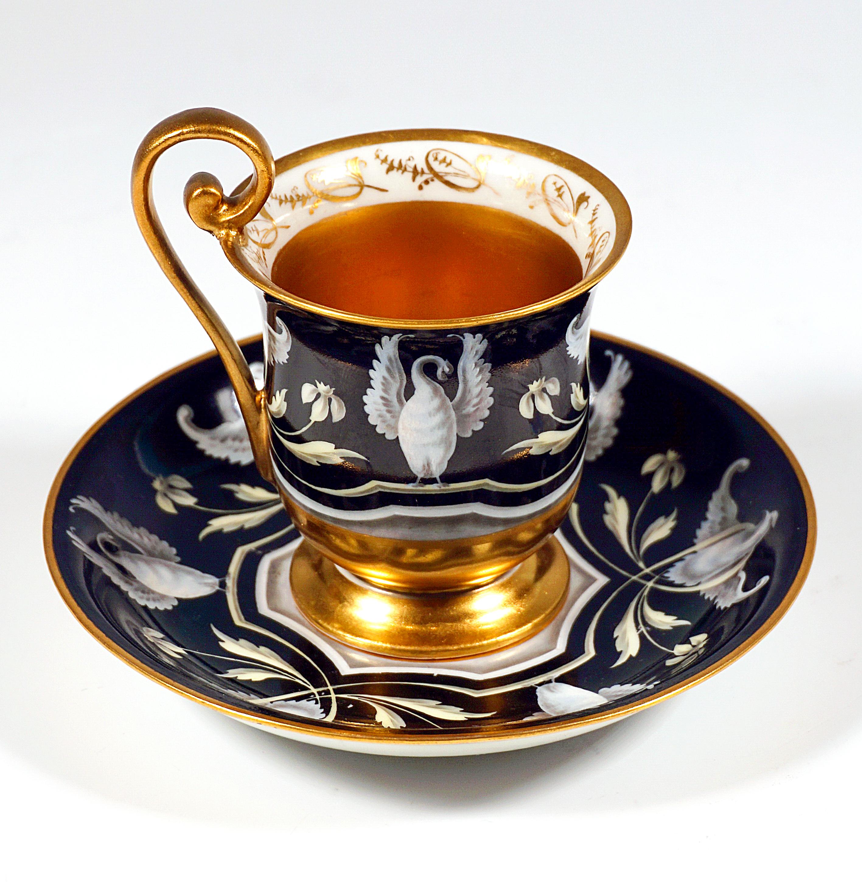 Taza de colección de porcelana imperial vienesa 