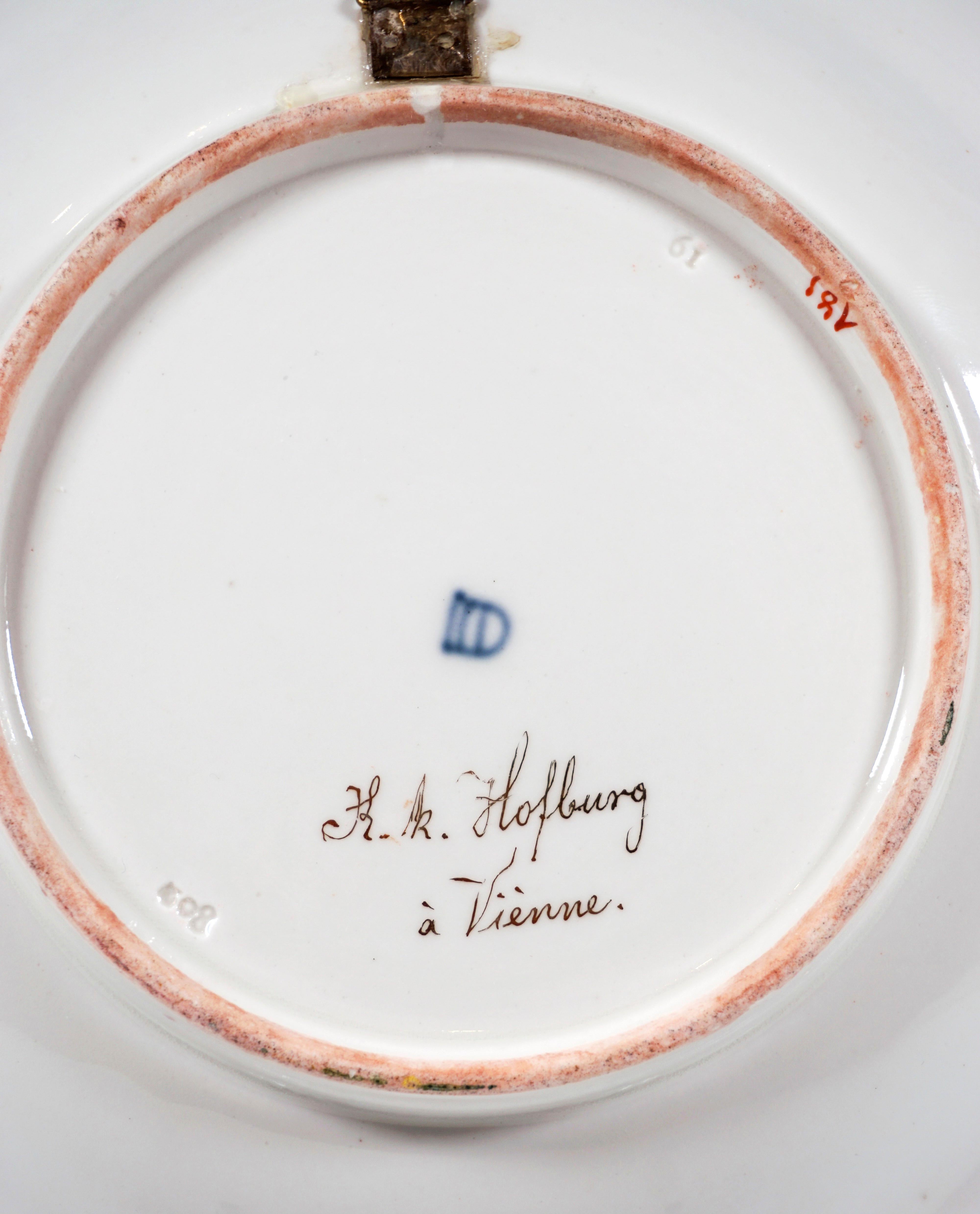 Assiette splendour impériale viennoise en porcelaine, « K.k. Hofburg Á Vienne', 1802 Bon état - En vente à Vienna, AT