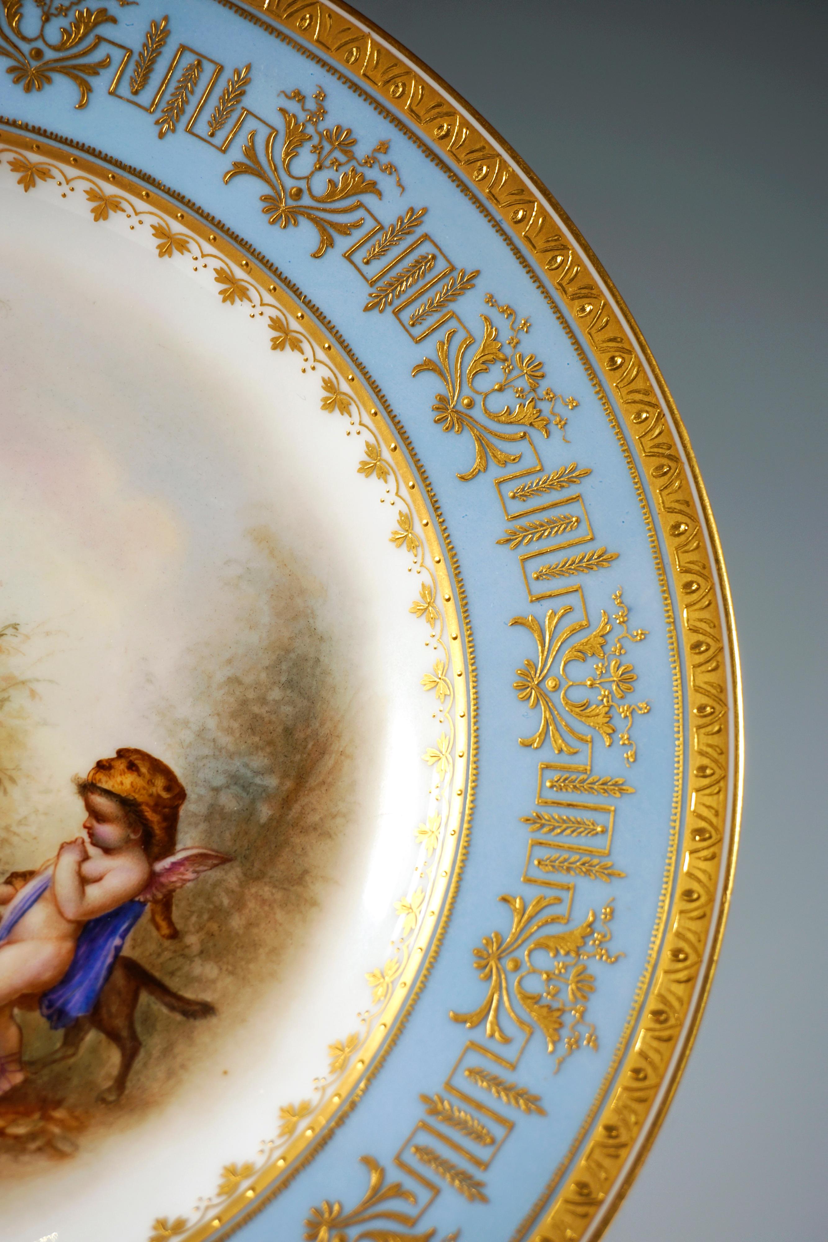 Austrian Viennese Imperial Porcelain Splendour Plate, Playing Cupids As Hunters, 1805 For Sale