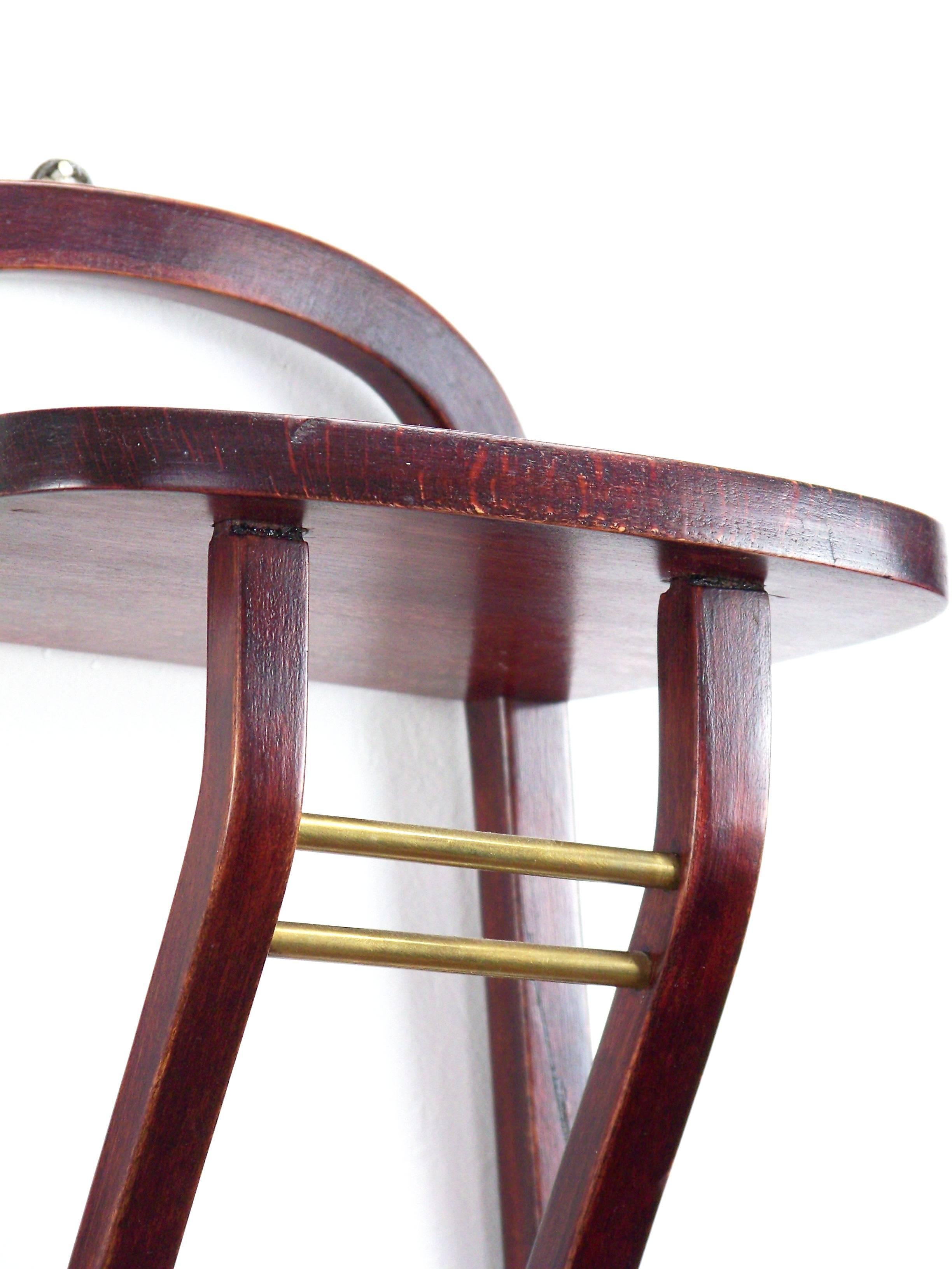 Viennese Secession Shelf Gebrüder Thonet Nr.59, circa 1907 In Good Condition In Praha, CZ