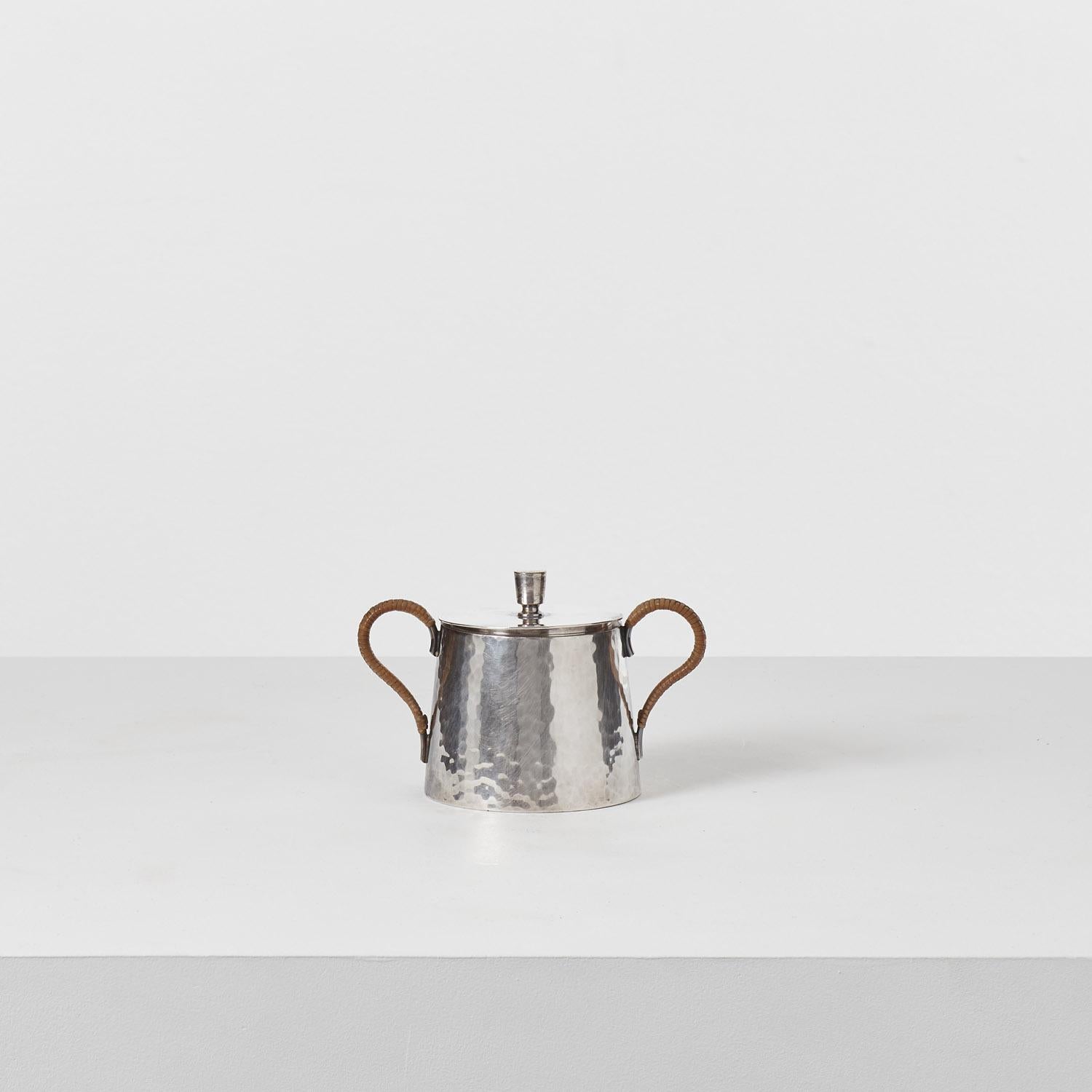 Début du 20ème siècle Service à thé en argent de la Sécession viennoise - Autriche, années 1900 en vente