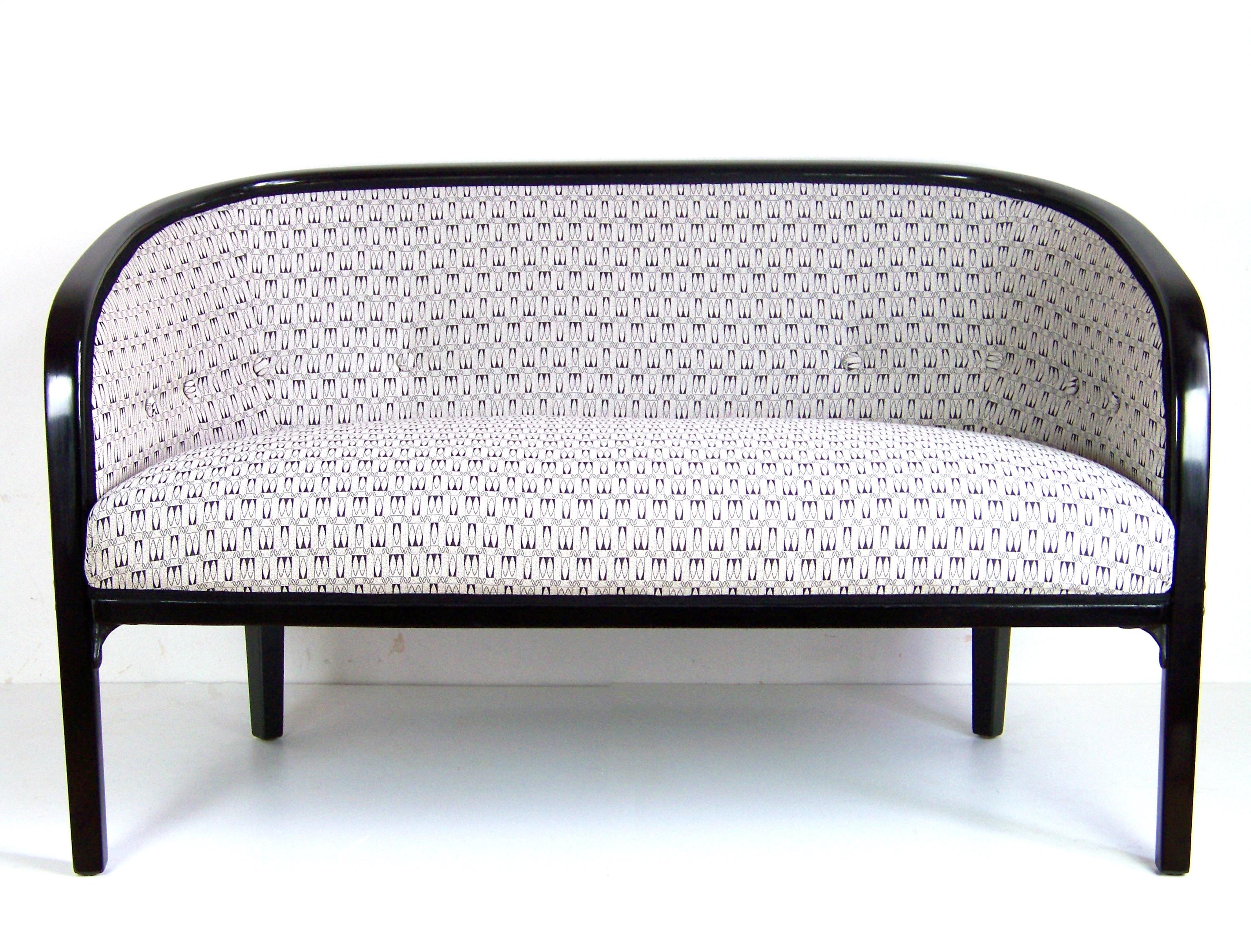 Manufactured in company Jacob & Josef Kohn. Newly restored. Easier version of Nr.720 designed by Josef Hoffmann. Used textiles also design by Josef Hoffmann. In the production program was included in circa 1916.