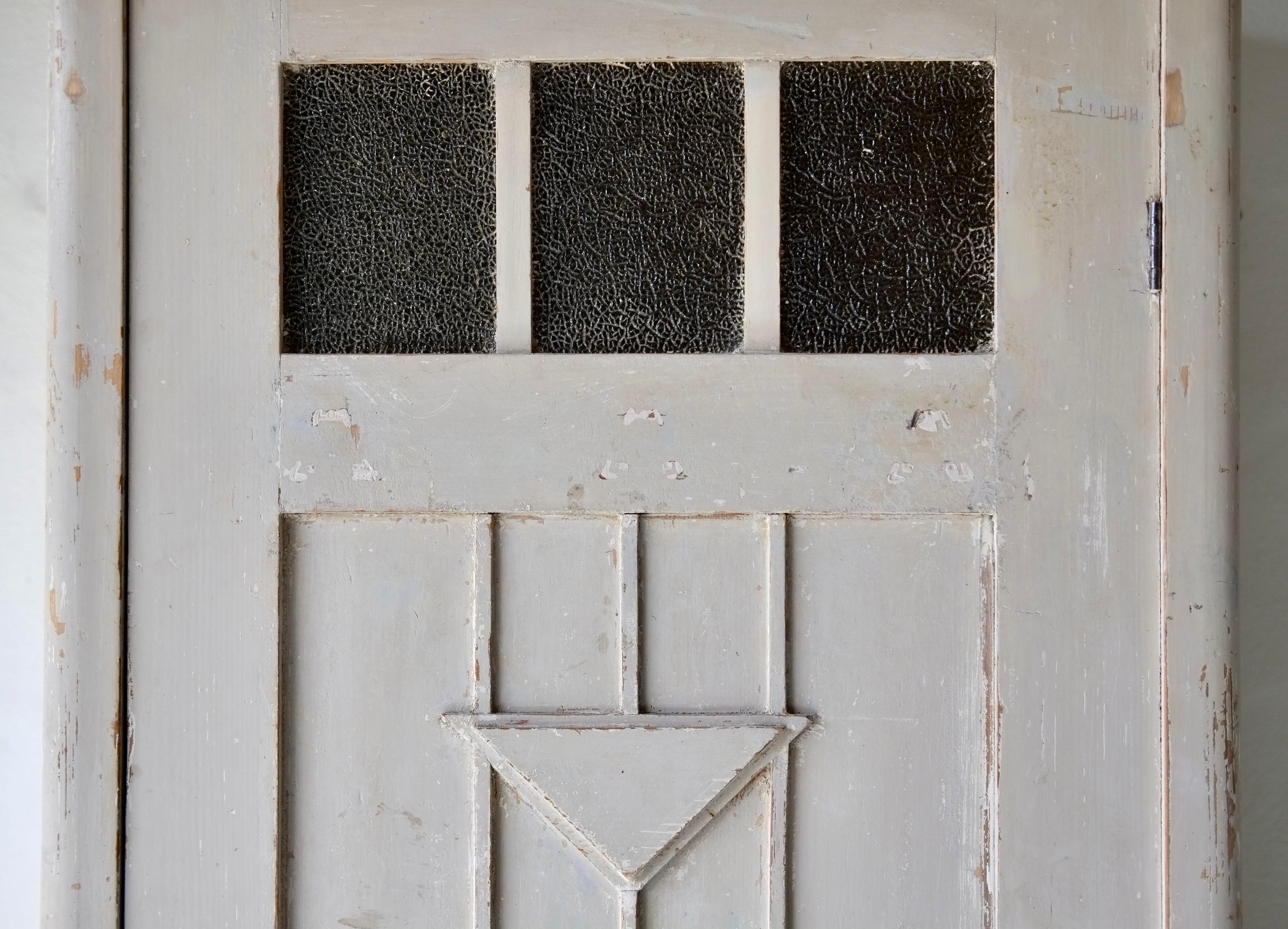 Verre Armoire viennoise sécessionniste en vente