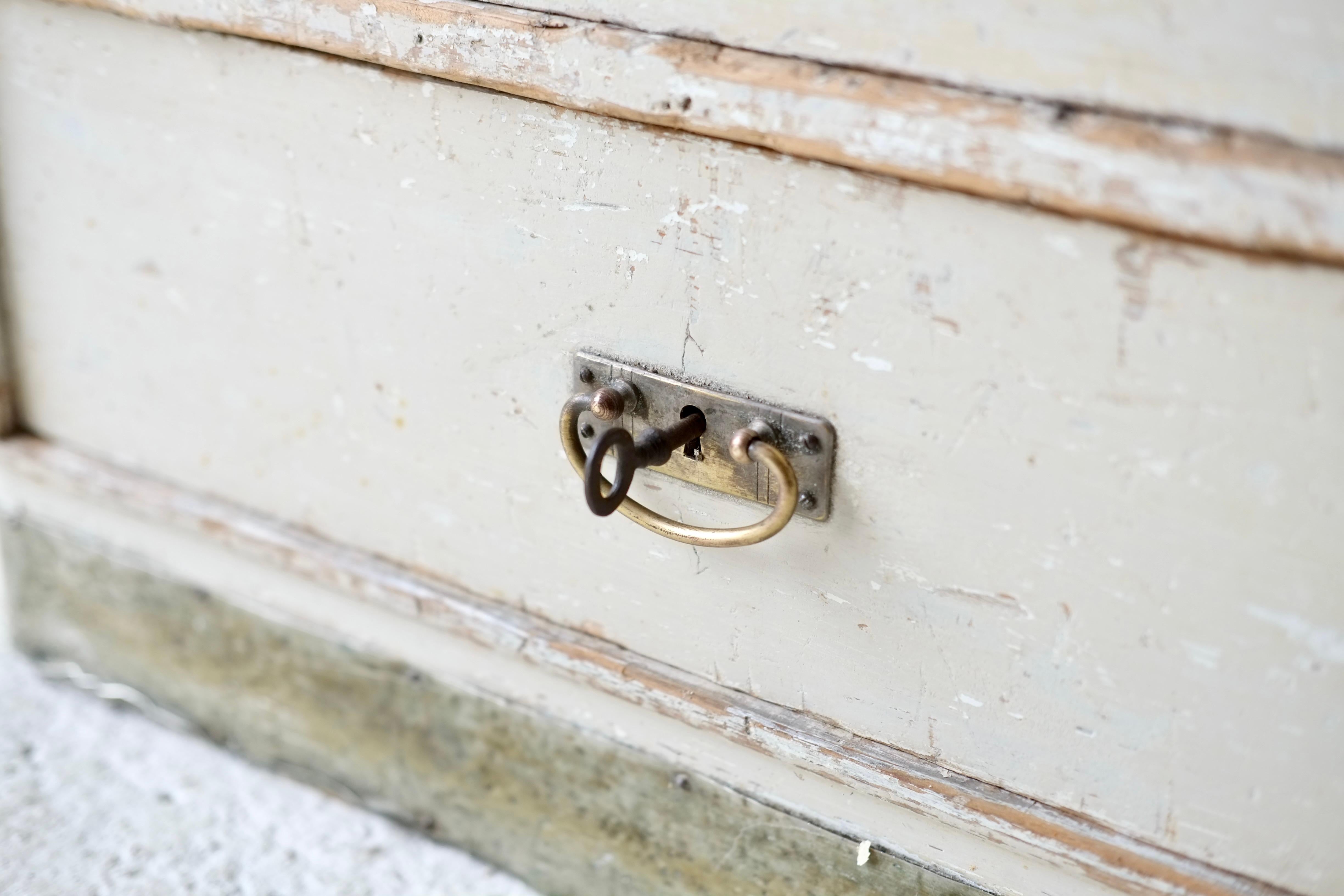 Armoire viennoise sécessionniste en vente 2