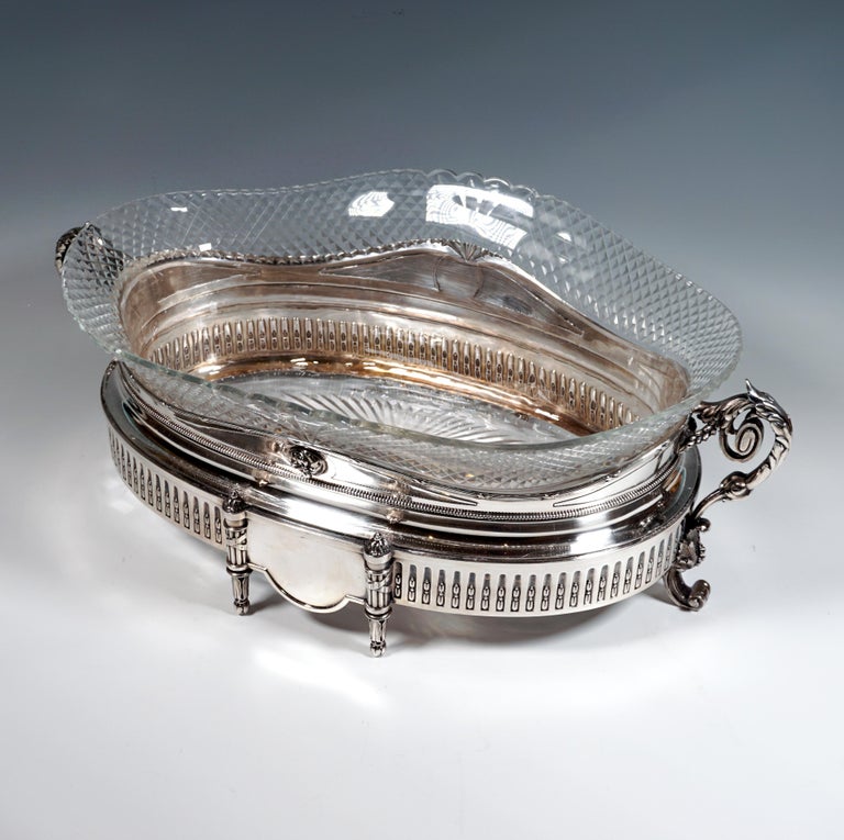 Hand-Crafted Viennese Silver Art Nouveau Jardiniere, by Würbel & Szokally, Around 1900 For Sale