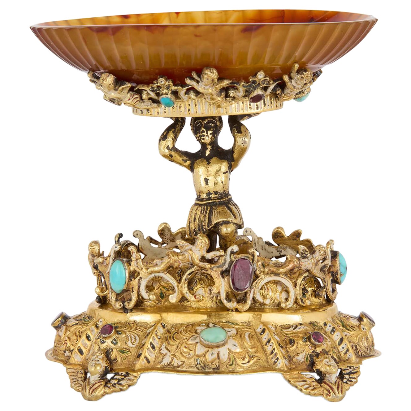 Tazza viennois en vermeil, agate et incrustation d'opale