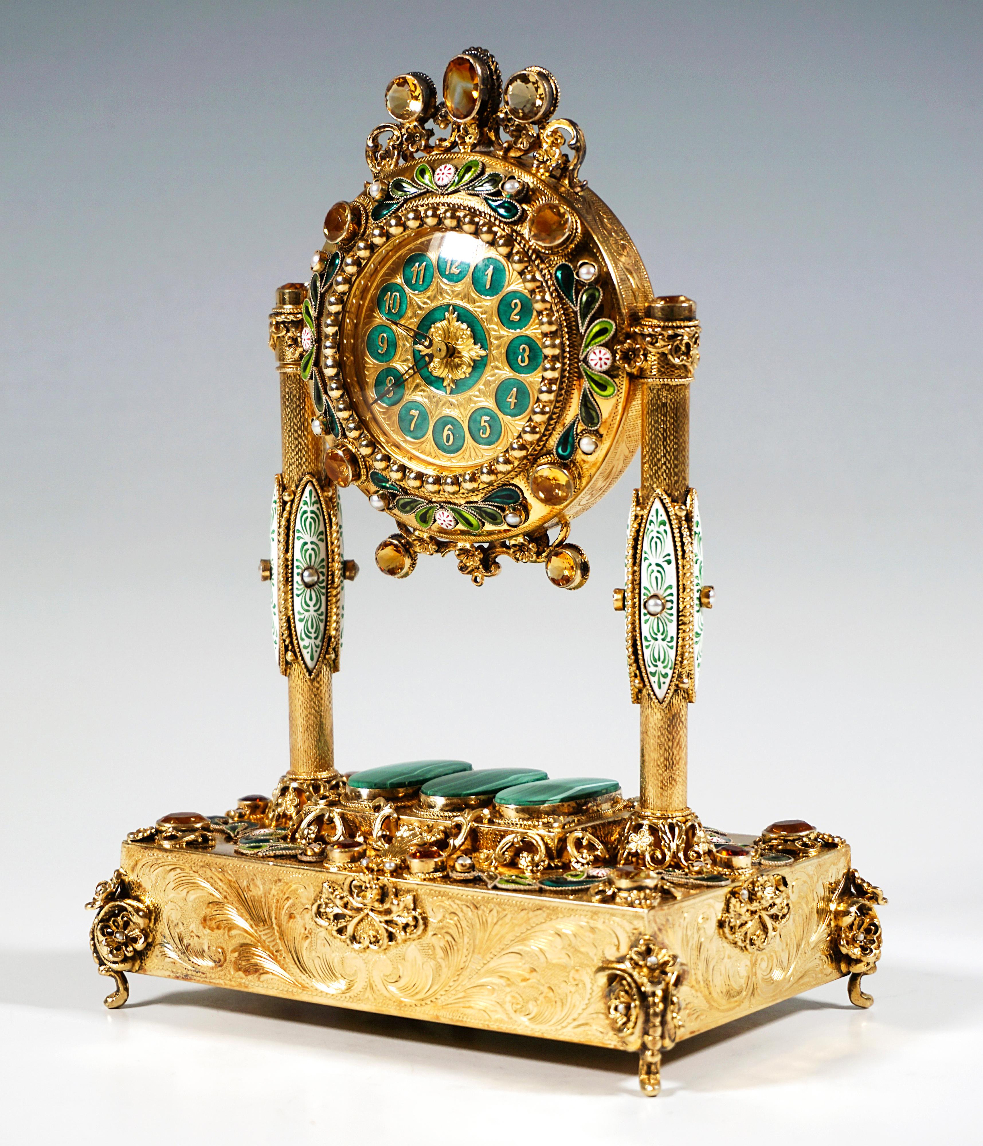 Reloj de Esplendor del Historicismo Vienés de Plata con Movimiento Musical, Alrededor de 1880 Otro en venta