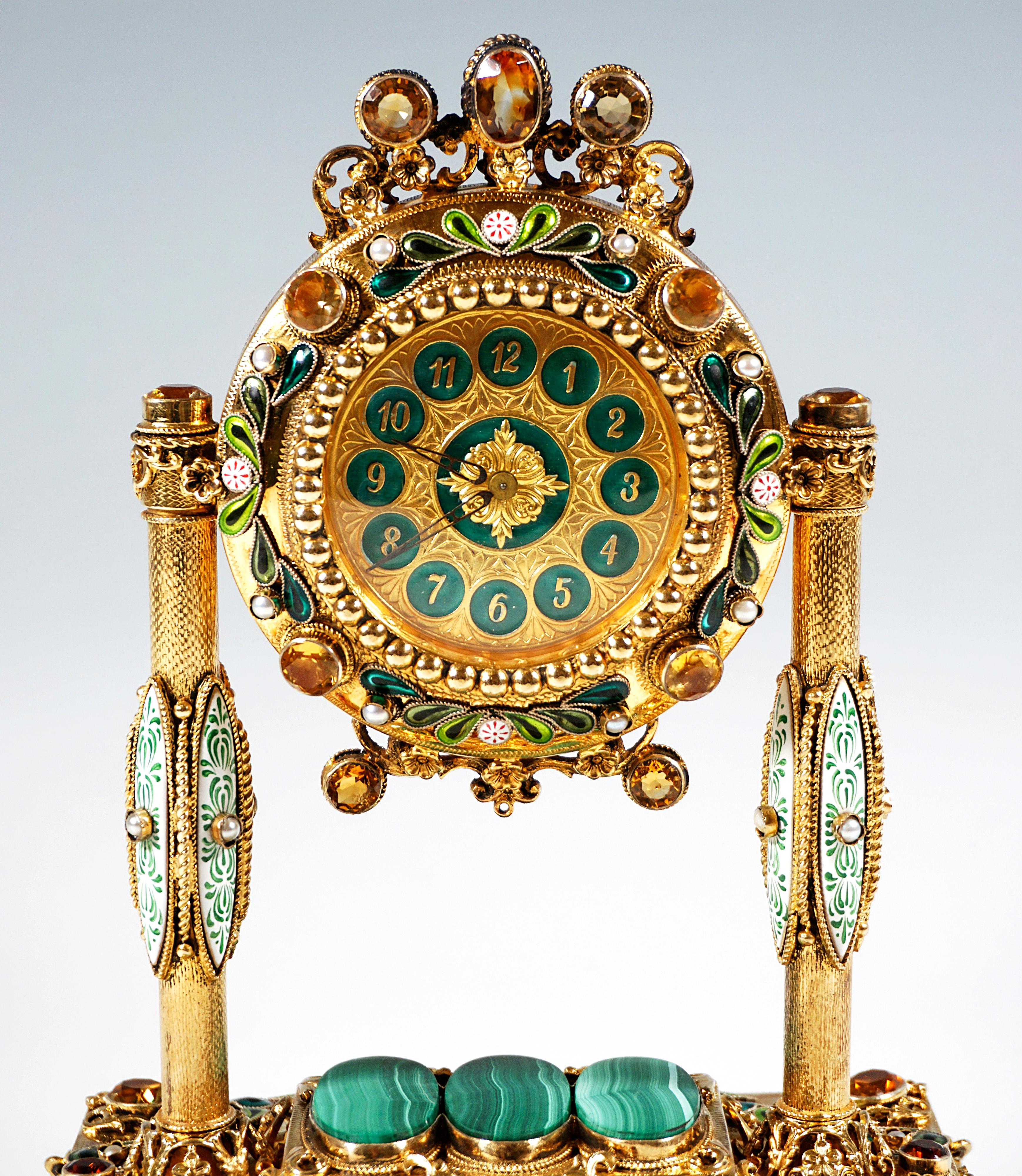 Reloj de Esplendor del Historicismo Vienés de Plata con Movimiento Musical, Alrededor de 1880 Austríaco en venta