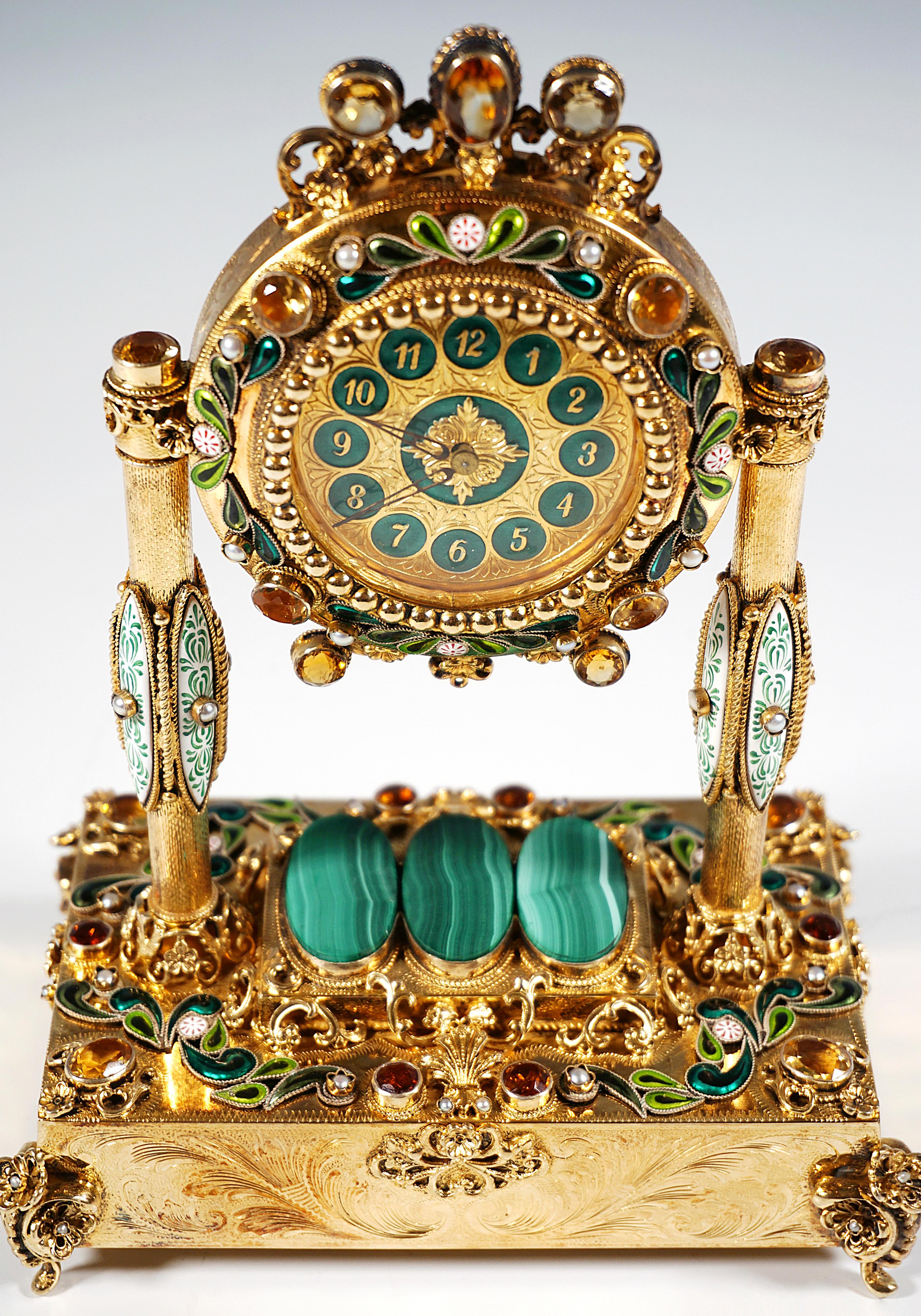 Reloj de Esplendor del Historicismo Vienés de Plata con Movimiento Musical, Alrededor de 1880 en Bueno estado para la venta en Vienna, AT