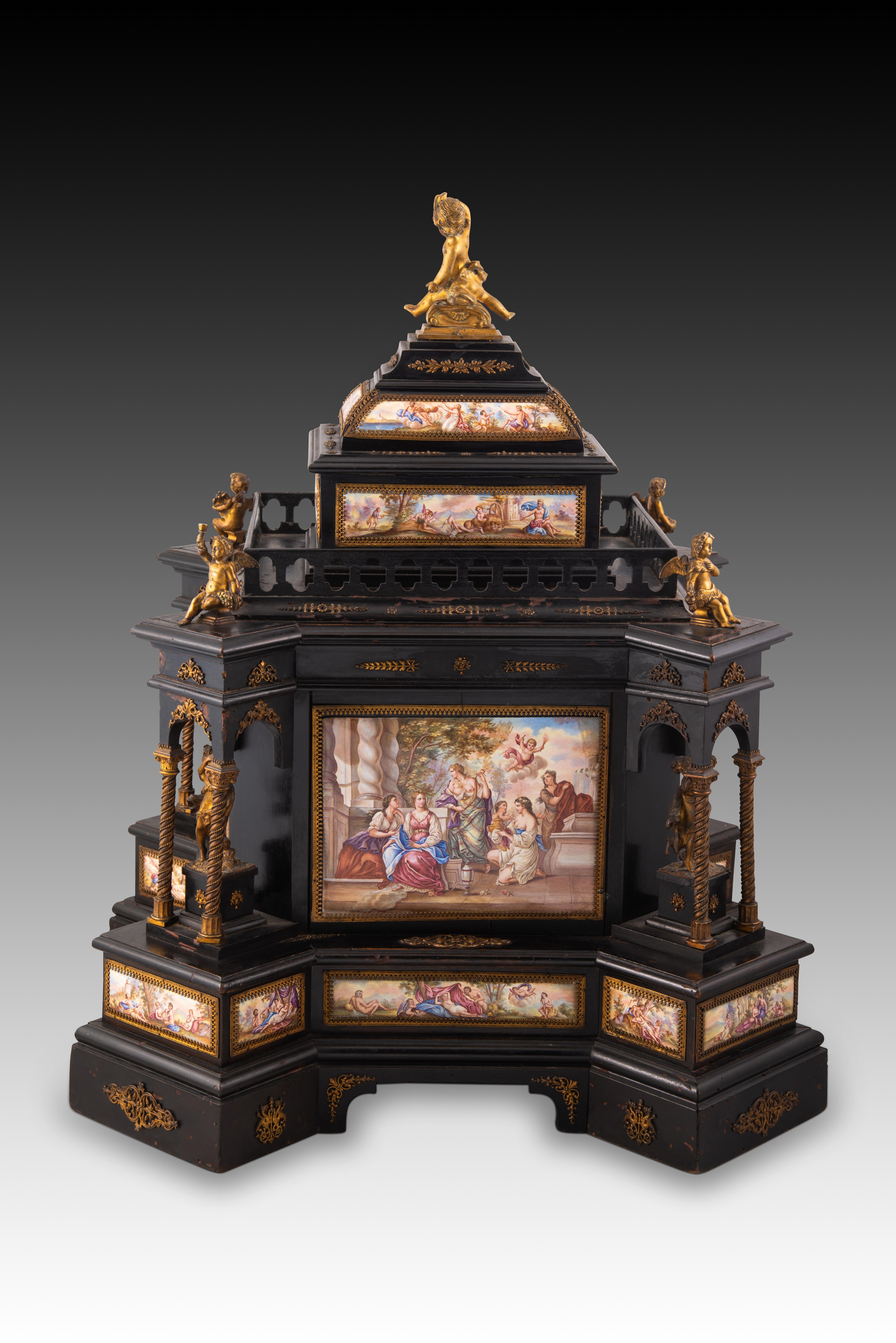 Viennese tabletop jewelry box or chest. Austria, 19th century. For Sale 2