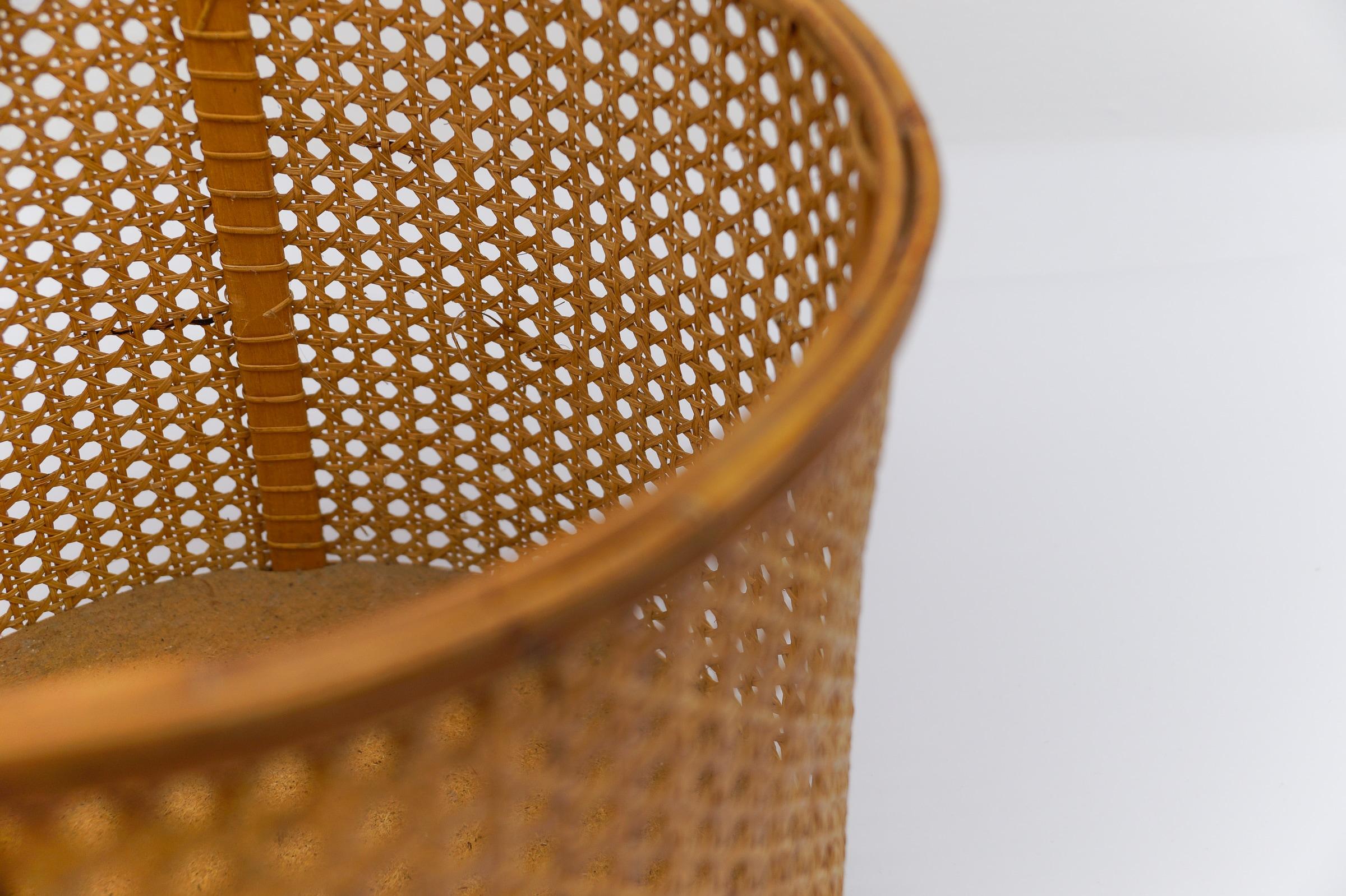 Panier artisanal viennois en osier Mid-Century Modern, Autriche, 1950`. en vente 1