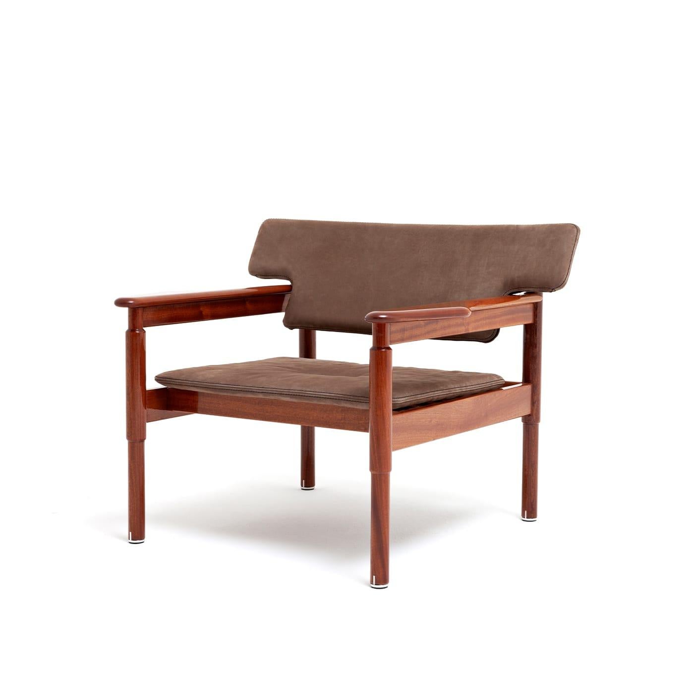 Contemporary Vieste Slim Brown Armchair by Massimo Castagna