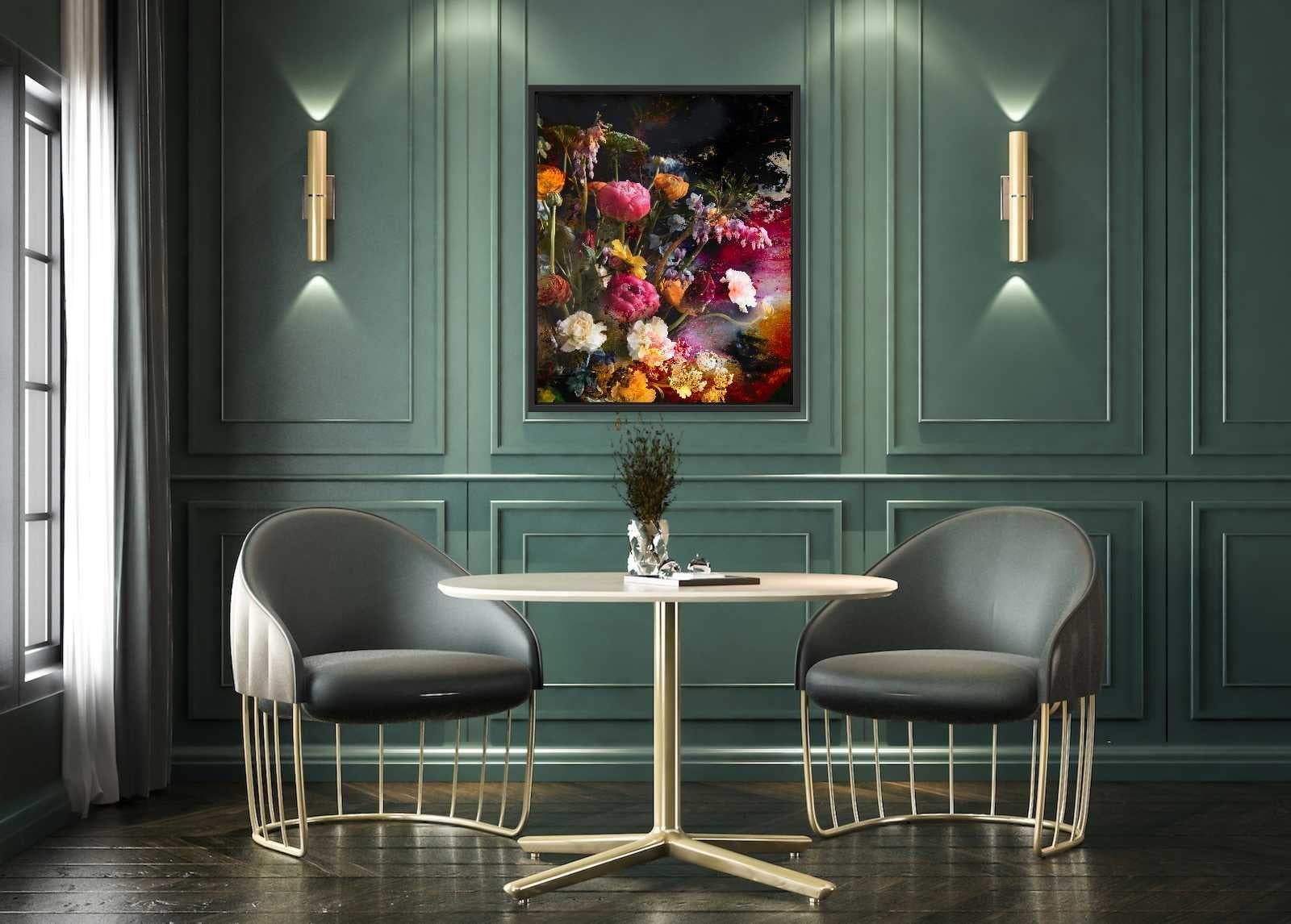 Barocke Blumen I, Fotografie, C-Typ (Sonstige Kunststile), Photograph, von Viet Ha Tran