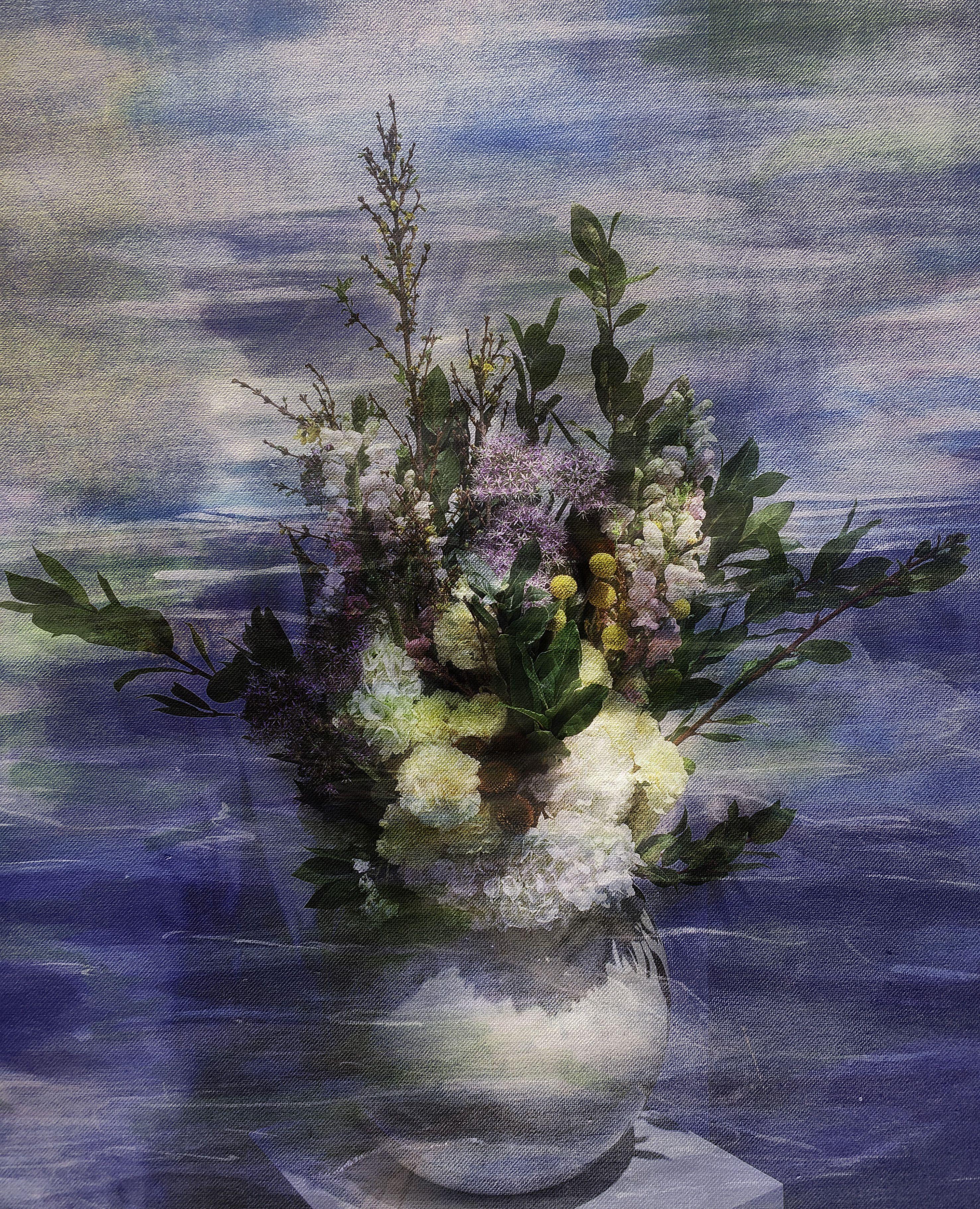 Viet Ha Tran Color Photograph – Memoirs einer Vase, Fotografie, Typ C-Typ