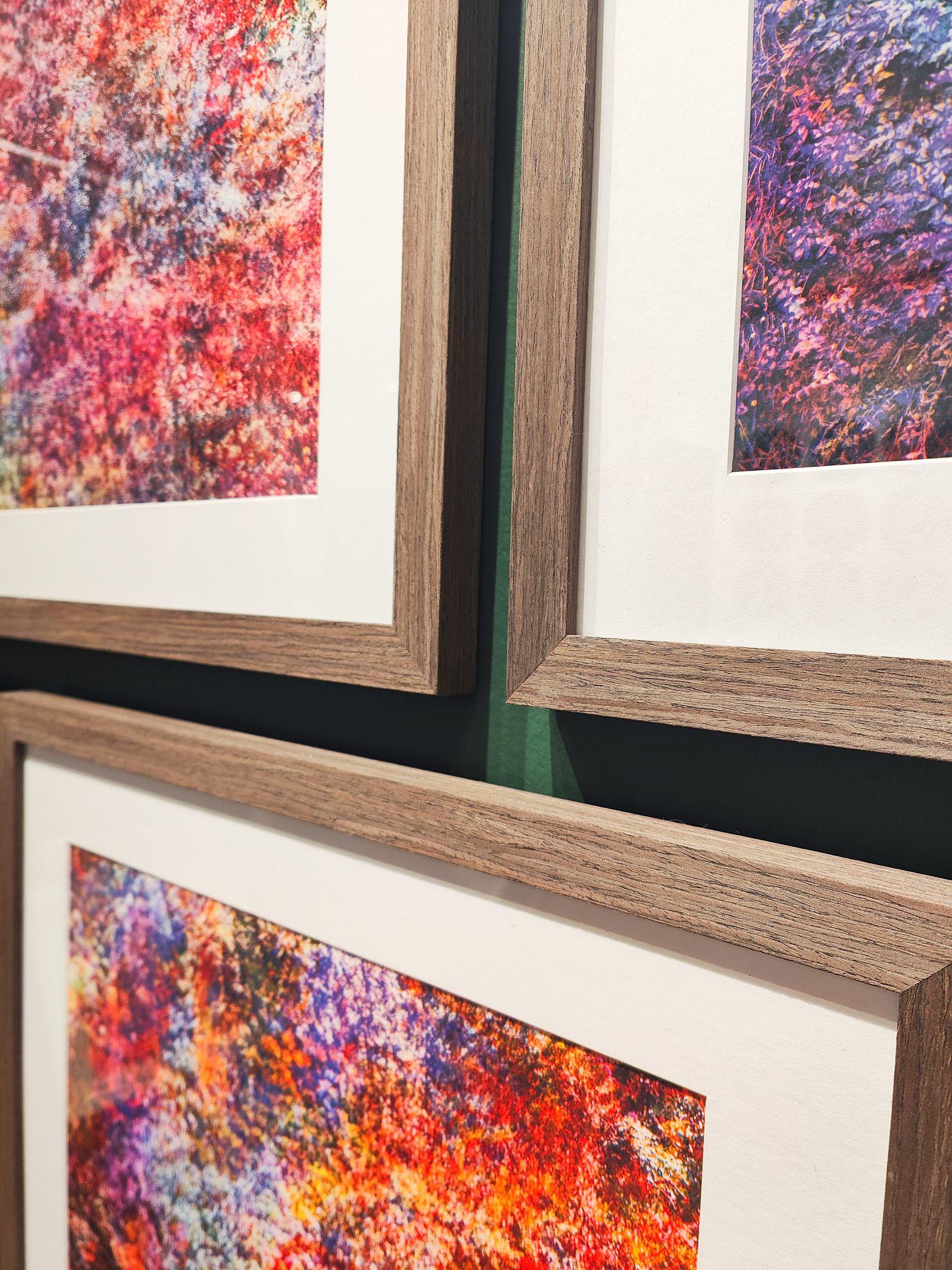 Das Kunstwerk besteht aus 11 Fotografien aus der Serie Wall of Nature.    Jedes Foto ist vor der Rahmung 40 x 60 cm groß, nach der Rahmung 47 x 67 cm, so dass die Gesamtgröße des Kunstwerks 200 cm x 185 cm beträgt (78,7 x 72,8 Inch). Sie können die