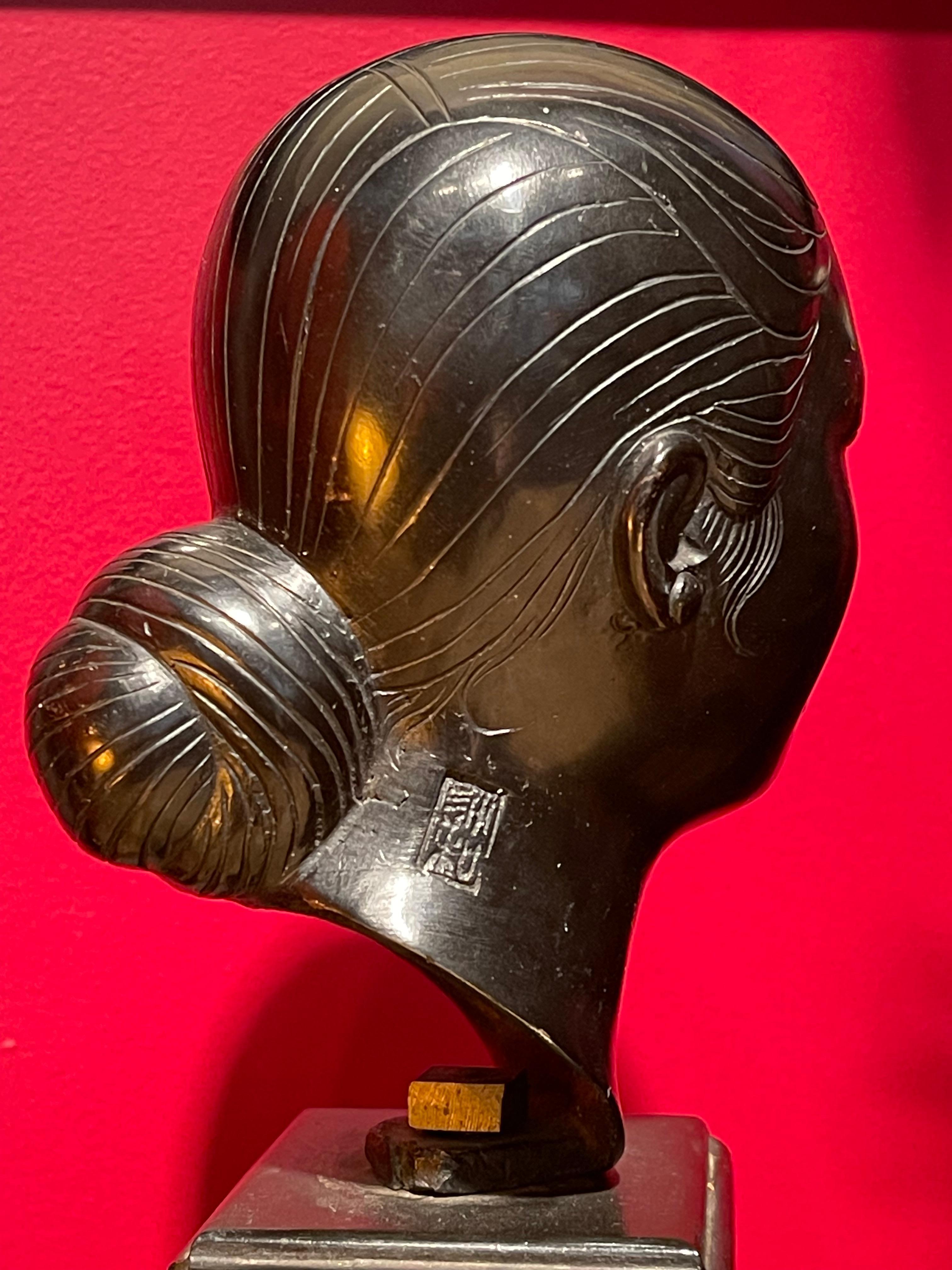 Vietnamese Art Deco Lacquered Bronze Bust of Asian Woman by Nguen Than, Ca. 1920 For Sale 1