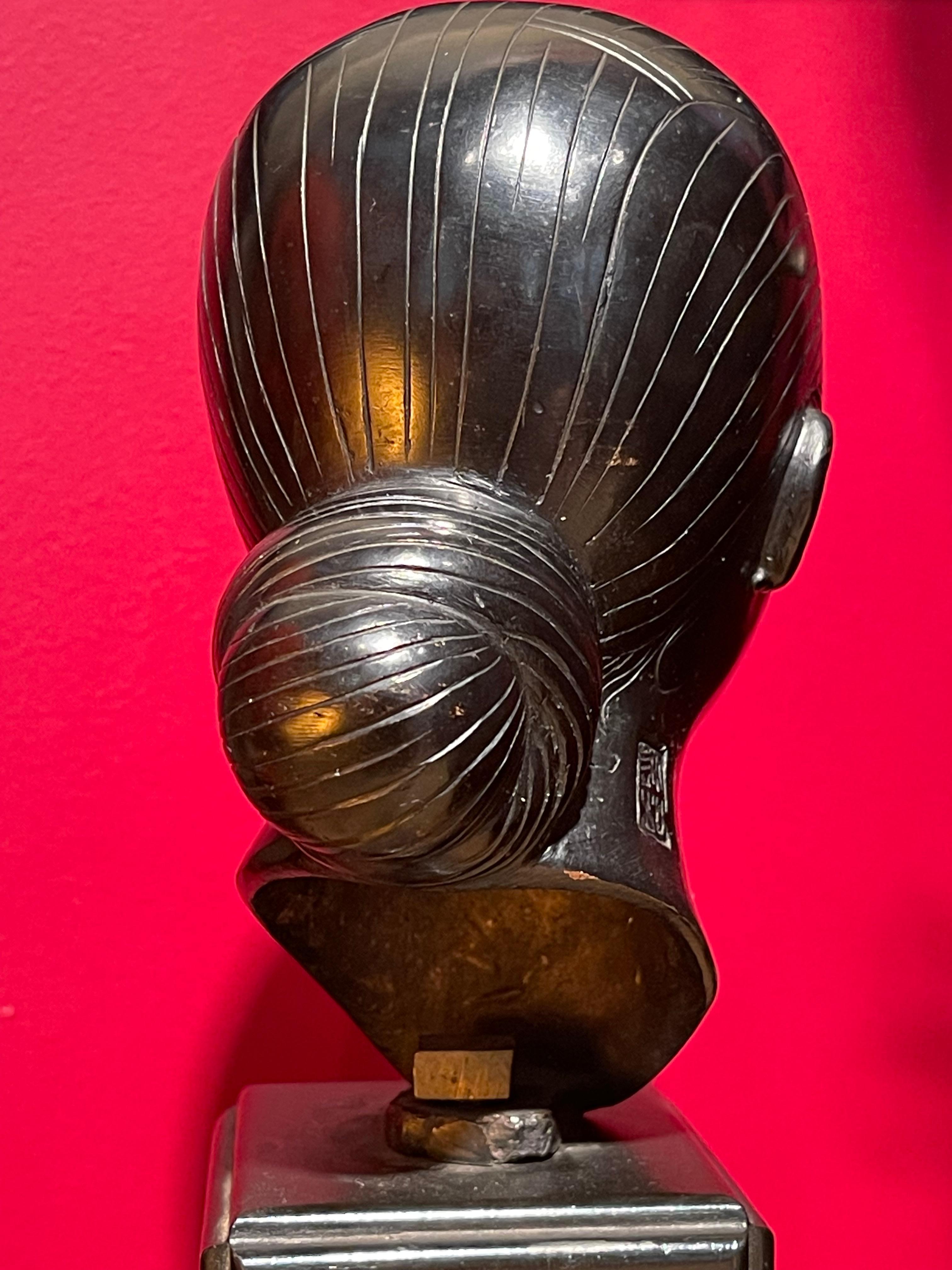 Vietnamese Art Deco Lacquered Bronze Bust of Asian Woman by Nguen Than, Ca. 1920 For Sale 2