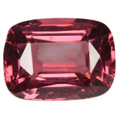 Spinelle vietnamienne, spinelle à facettes rose orangé vif, 1.99 cts