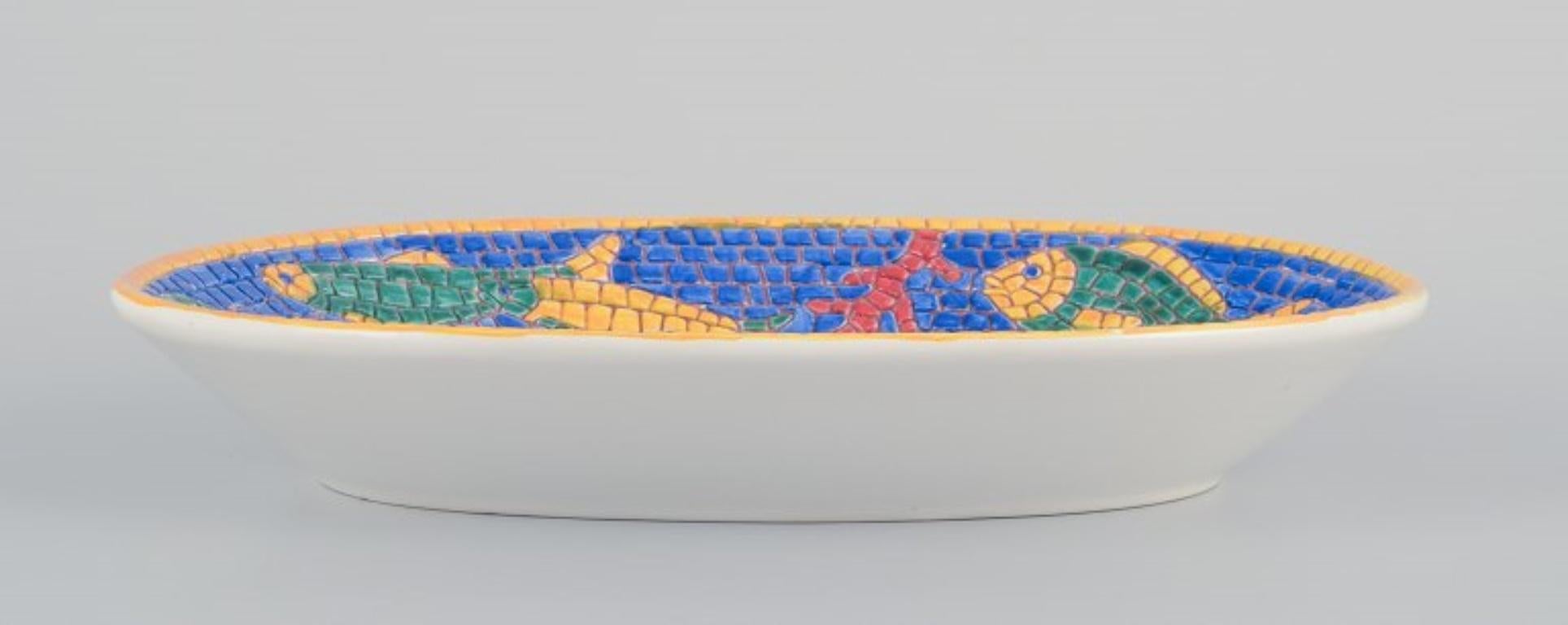 Italian Vietri, Italy. Set of three large deep plates and a rectangular dish in ceramic. For Sale
