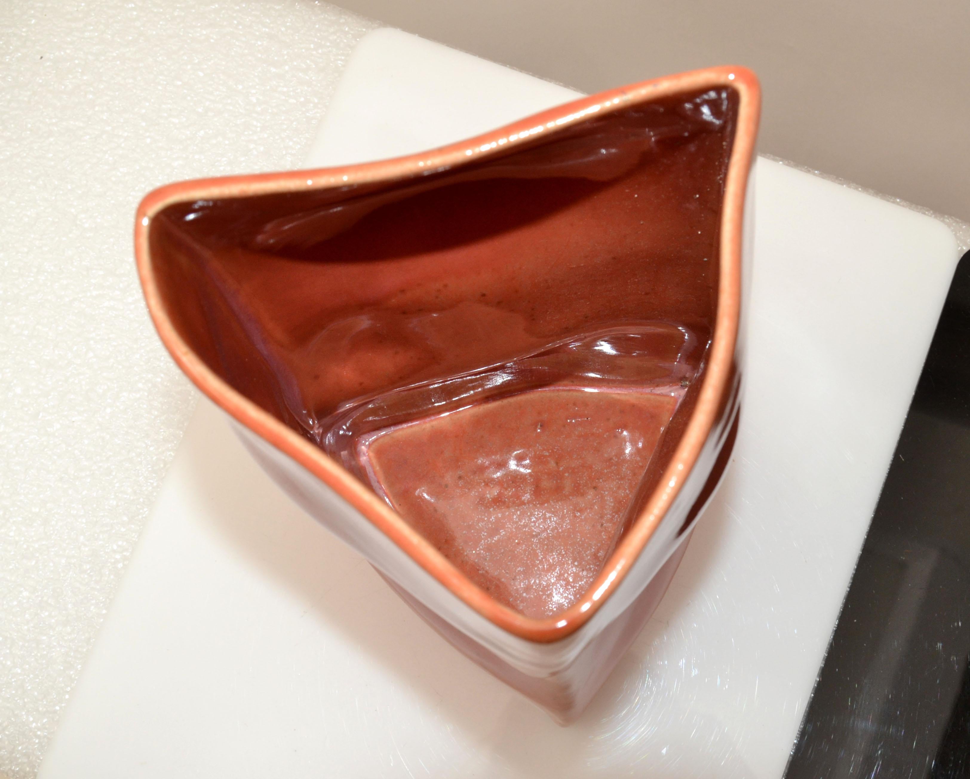 Vietri Triangle Geometric Glazed Ceramic Vase Apricot Italy Mid-Century Modern 2