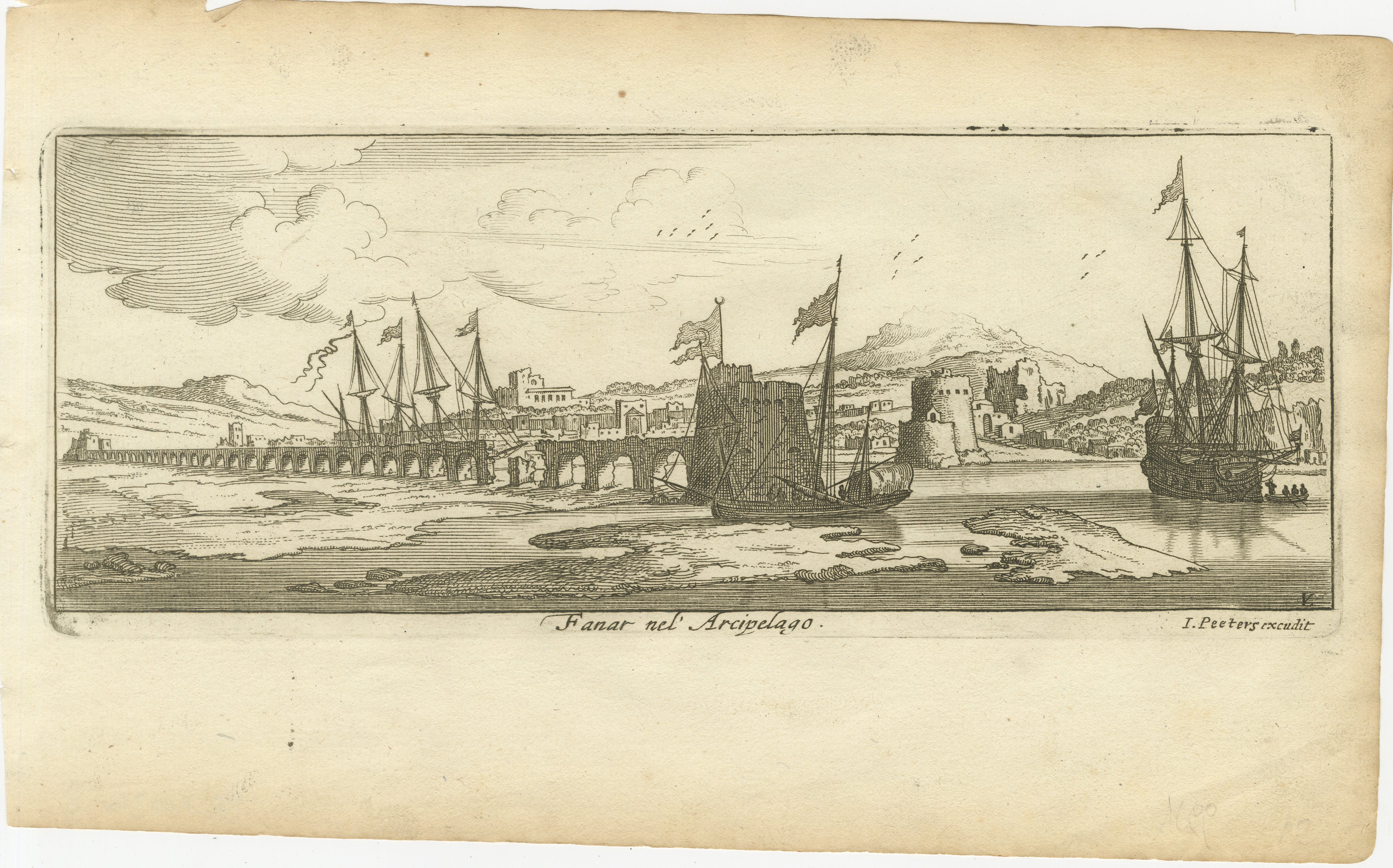 Titel: Ansicht von Fanar im Ägäischen Archipel mit Brücke und Schiffen, um 1680  

Beschreibung: Dieser Kupferstich zeigt eine detaillierte Ansicht von Fanar (möglicherweise Fener oder ein anderer Ort im Ägäischen Archipel). Die Szene zeigt eine