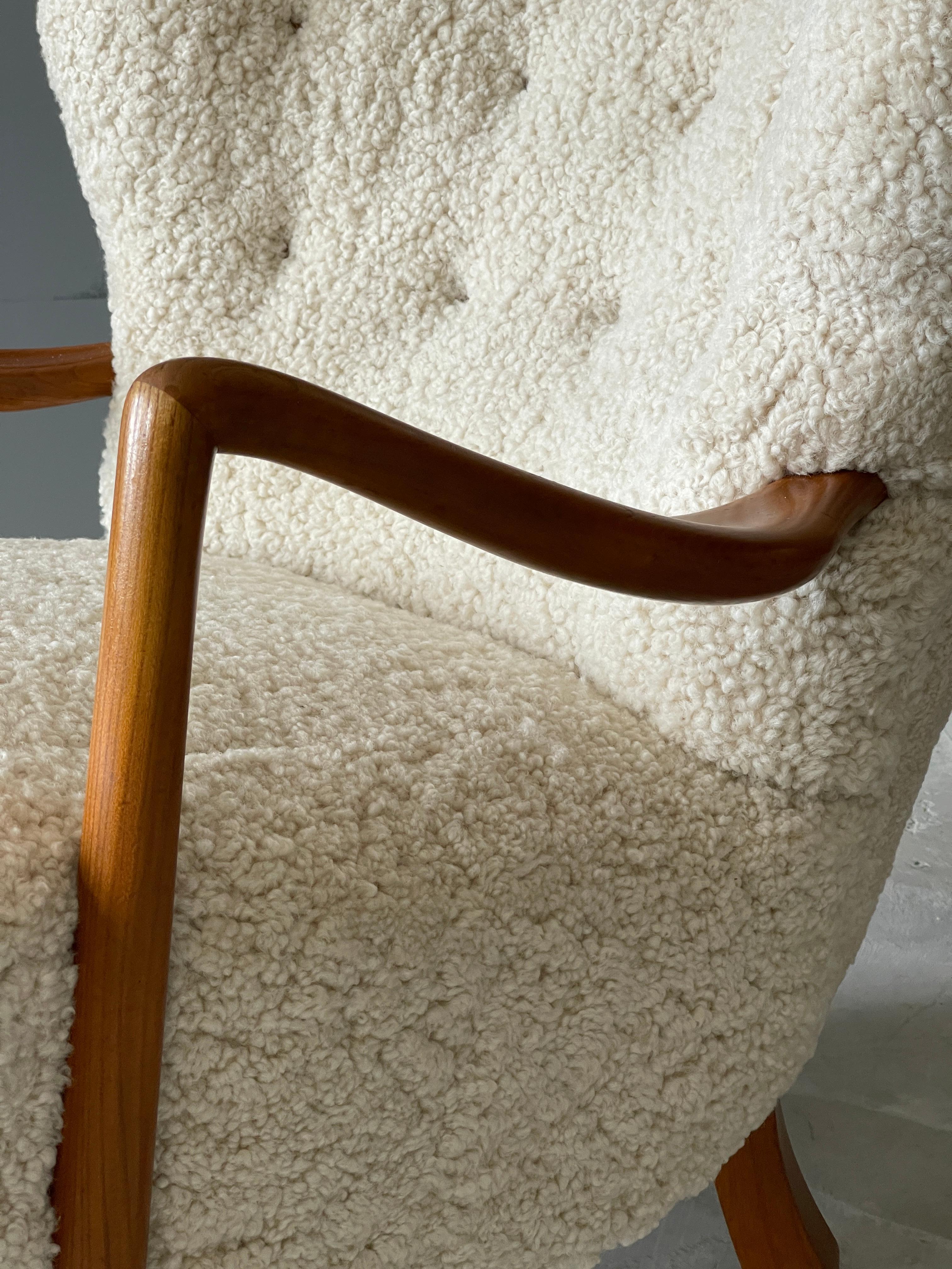 Viggo Boesen ‘Attributed’ Lounge Chair, Stained Beech, Sheepskin, Denmark, 1940s In Good Condition In High Point, NC