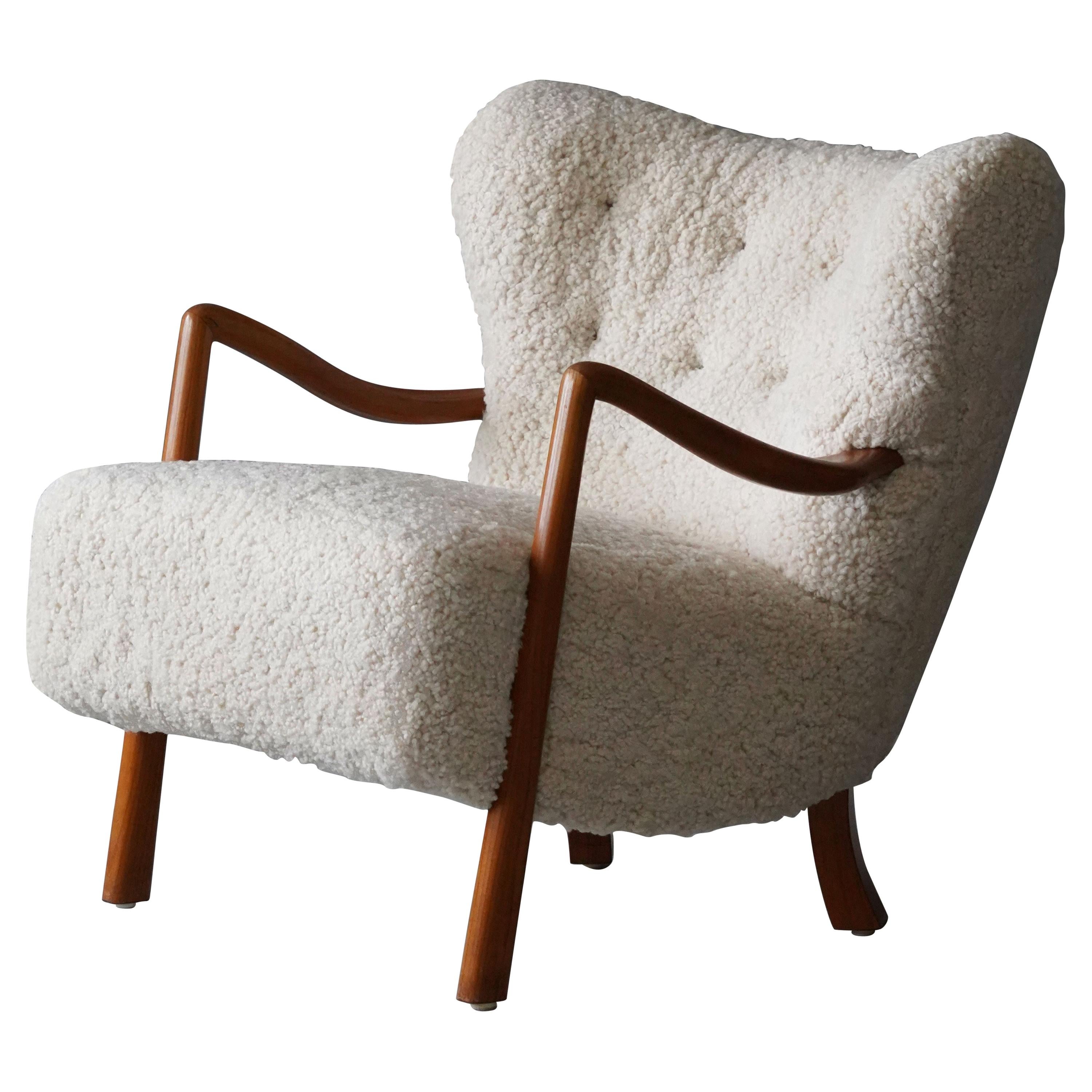Viggo Boesen ‘Attributed’ Lounge Chair, Stained Beech, Sheepskin, Denmark, 1940s