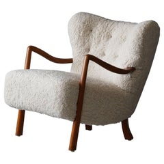 Viggo Boesen ‘Attributed’ Lounge Chair, Stained Beech, Sheepskin, Denmark, 1940s