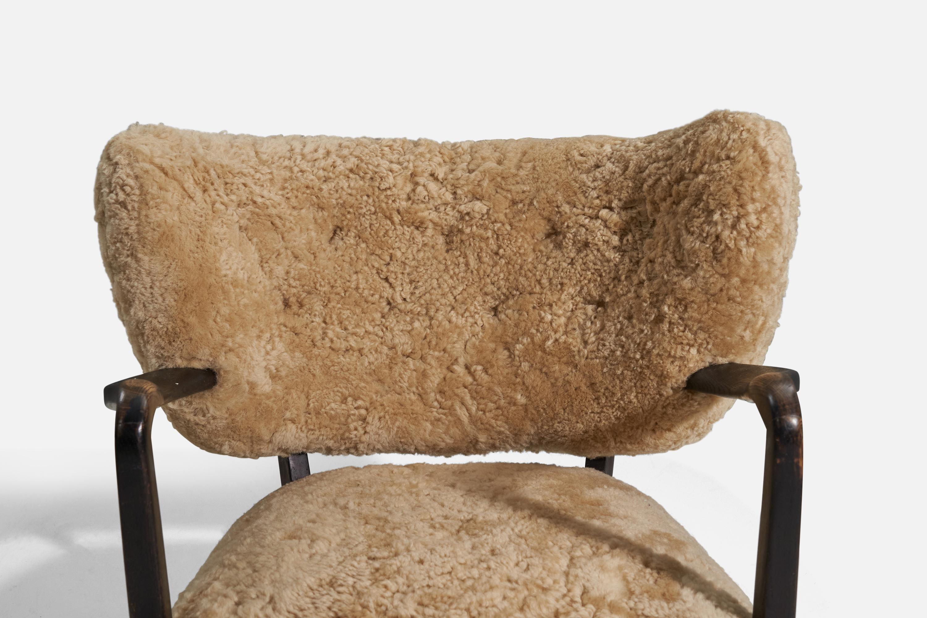 Scandinavian Modern Viggo Boesen 'Attributed' Lounge Chair, Stained Wood, Shearling, Denmark, 1940s