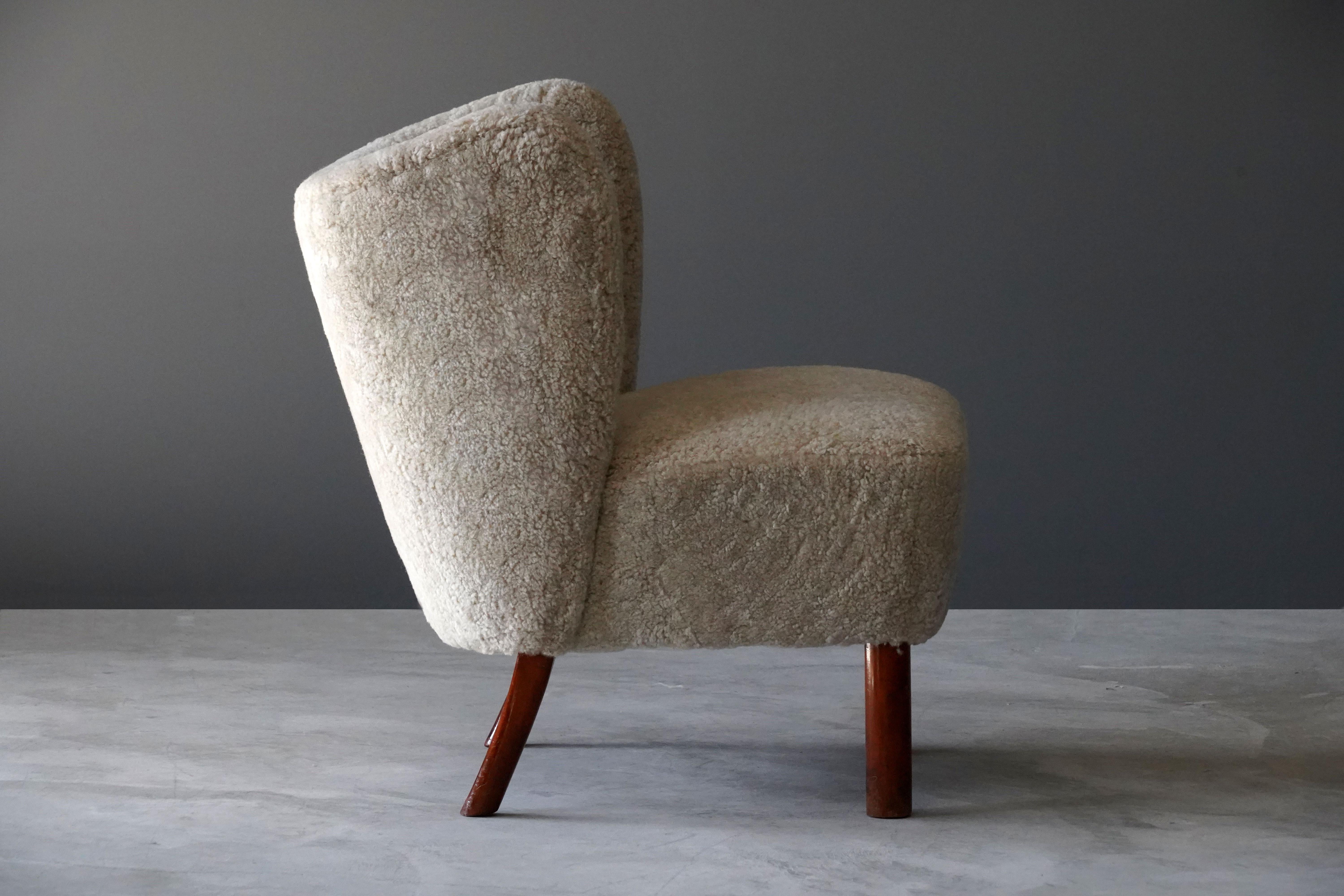 sheepskin chair